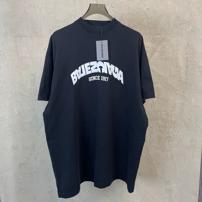 Balenciaga Balenciaga Black embroidered letter logo short sleeve T-sh Size US M / EU 48-50 / 2 - 1 Thumbnail