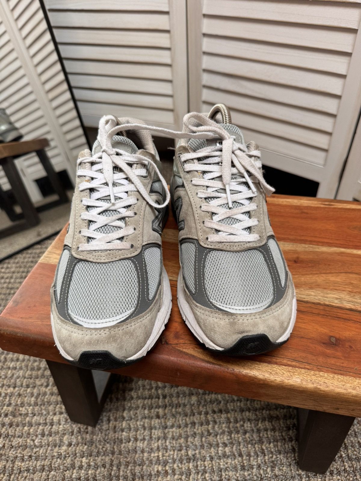 New Balance Men’s Casual Sneakers New Balance 990 V5 Silver Size US 8 / EU 41 - 13 Thumbnail