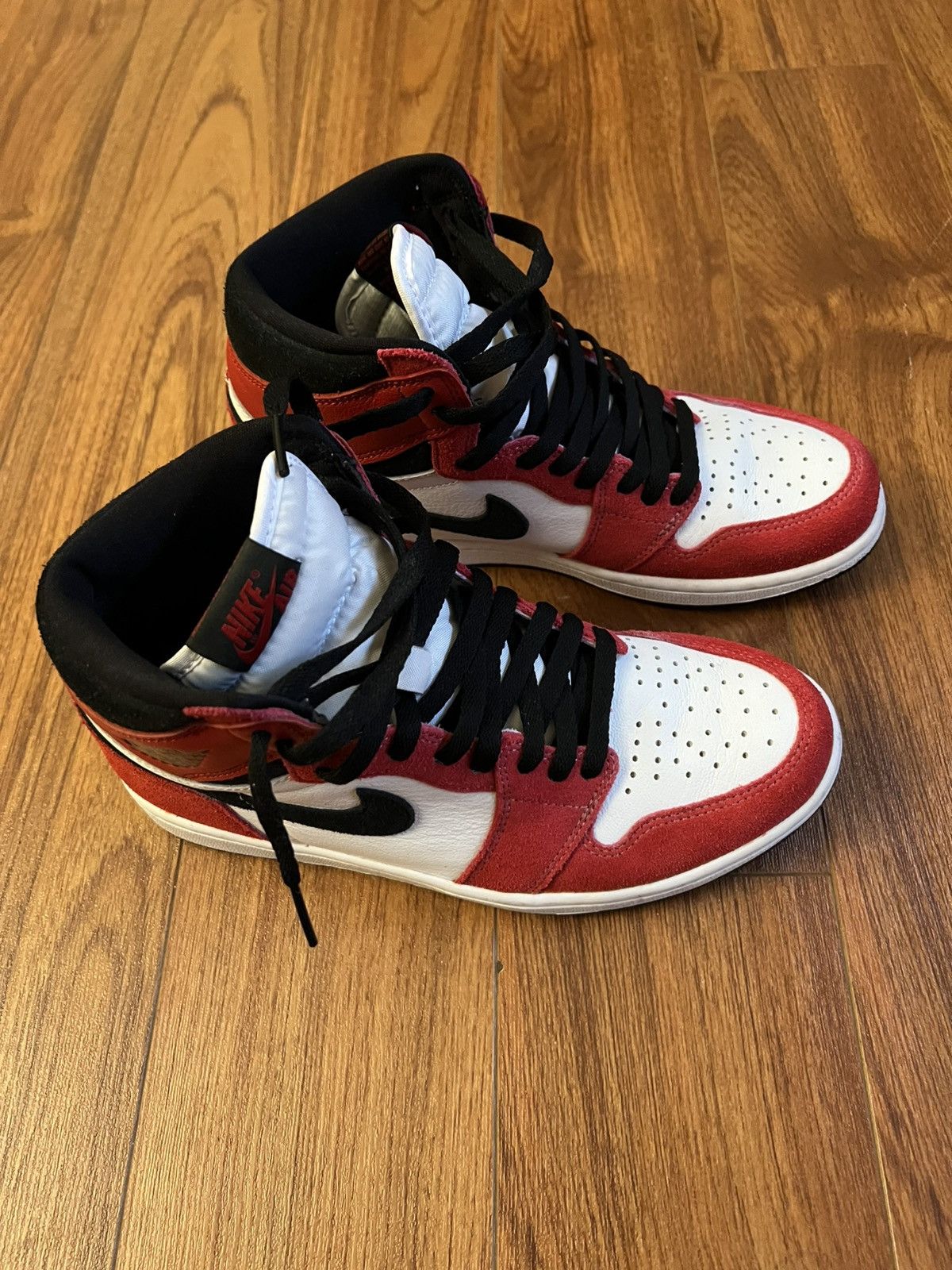 Nike Jordan 1 High Chicago Custom Size US 8 / EU 41 - 5 Thumbnail