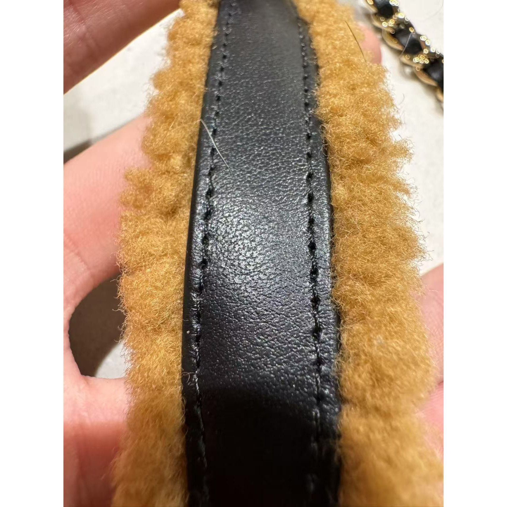Chanel Chanel Round Shearling Crossbody Bag With Chain Strap In Bei Size ONE SIZE - 15 Thumbnail