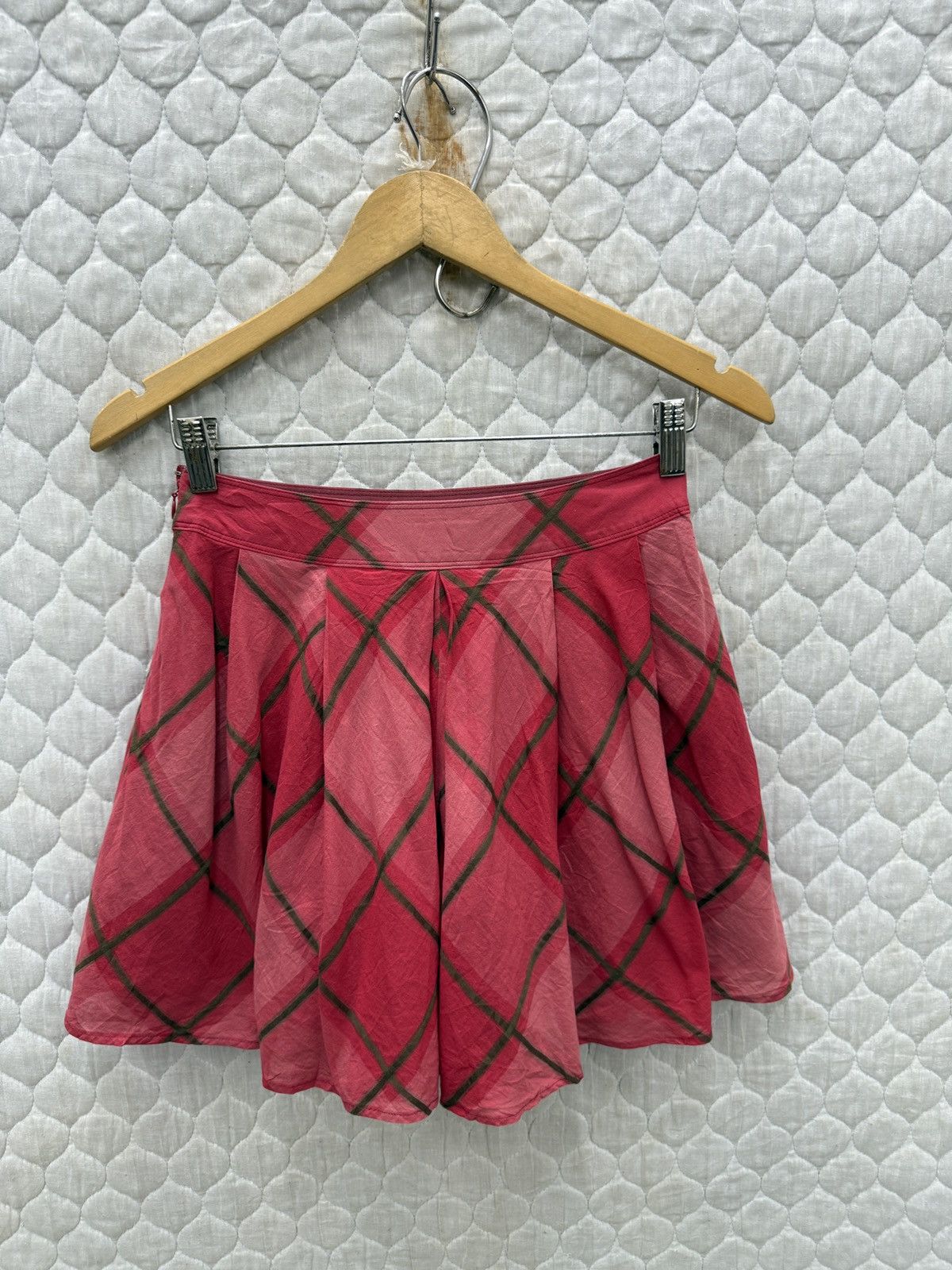Burberry 🔥🔥🔥ARCHIVE BURBERRY MINI SKIRTS Size 26" / US 2 / IT 38 - 3 Thumbnail
