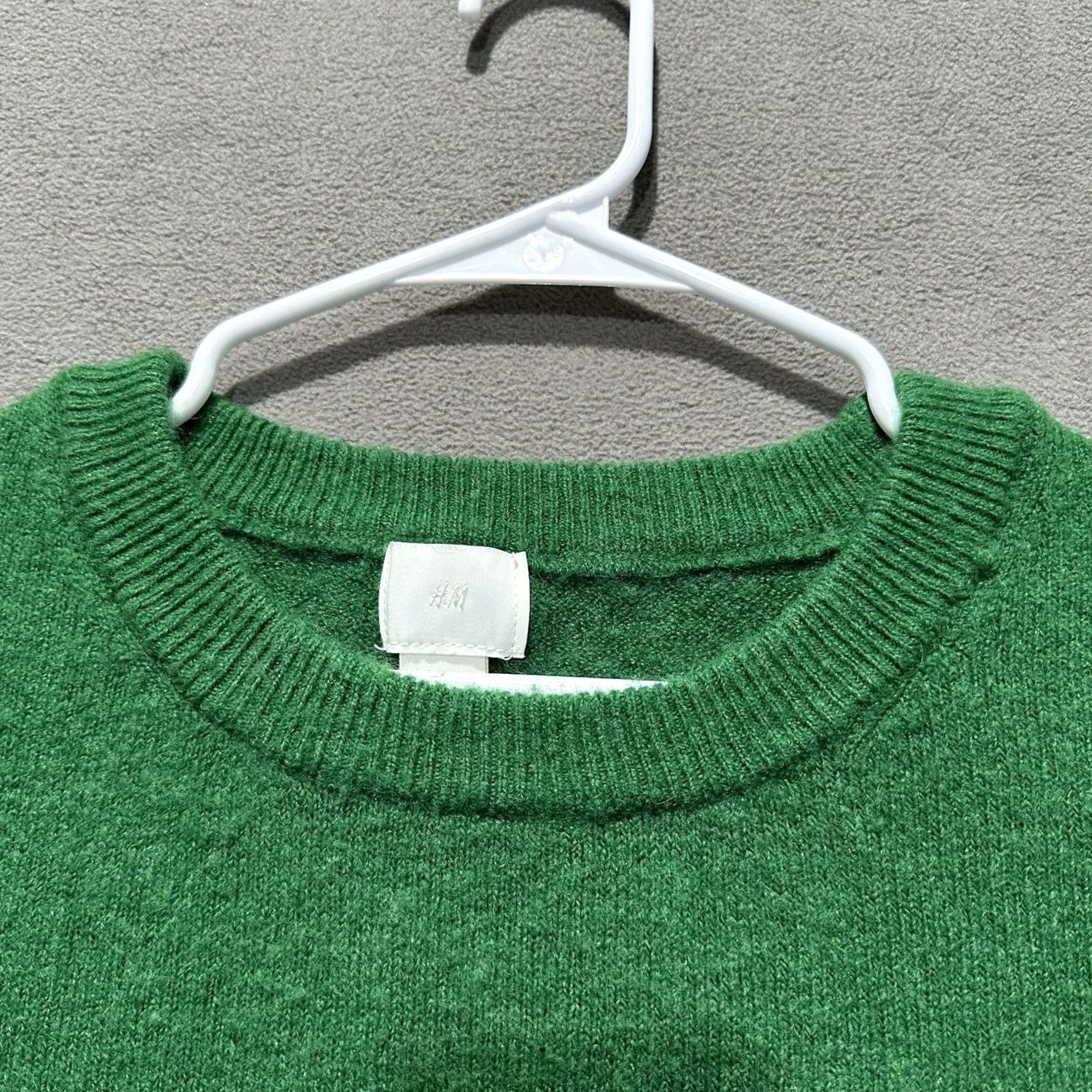 H&M H&M Sweater Womens 4XL Green Knit Crew Neck Polyester Acrylic Wool Blend Stretch Size XXL / US 16-18 / IT 52-54 - 3 Thumbnail