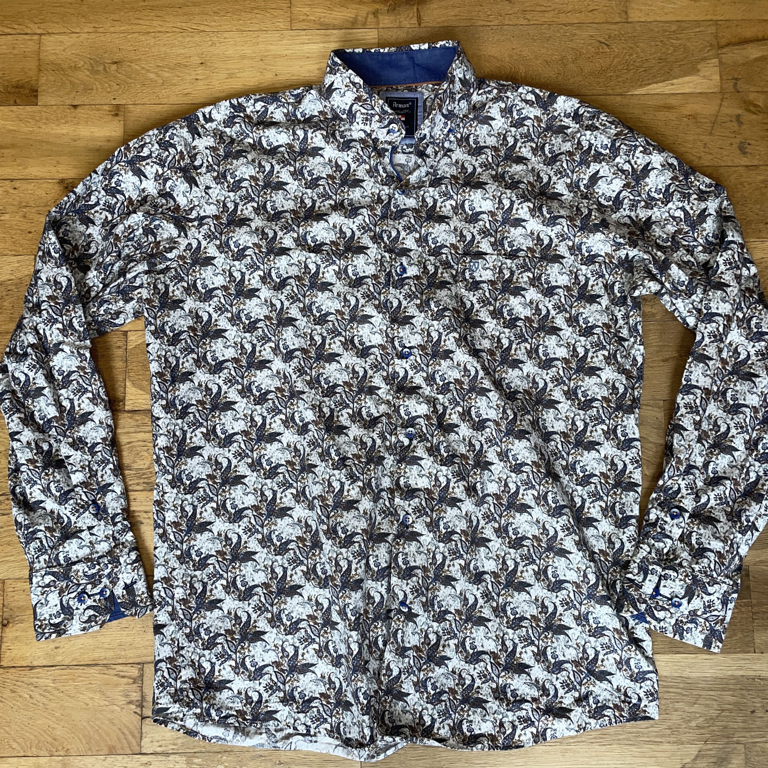Armani Prive Armas Men's Fashionable Shirt Elegant Flowers Size L Size US L / EU 52-54 / 3 - 1 Thumbnail