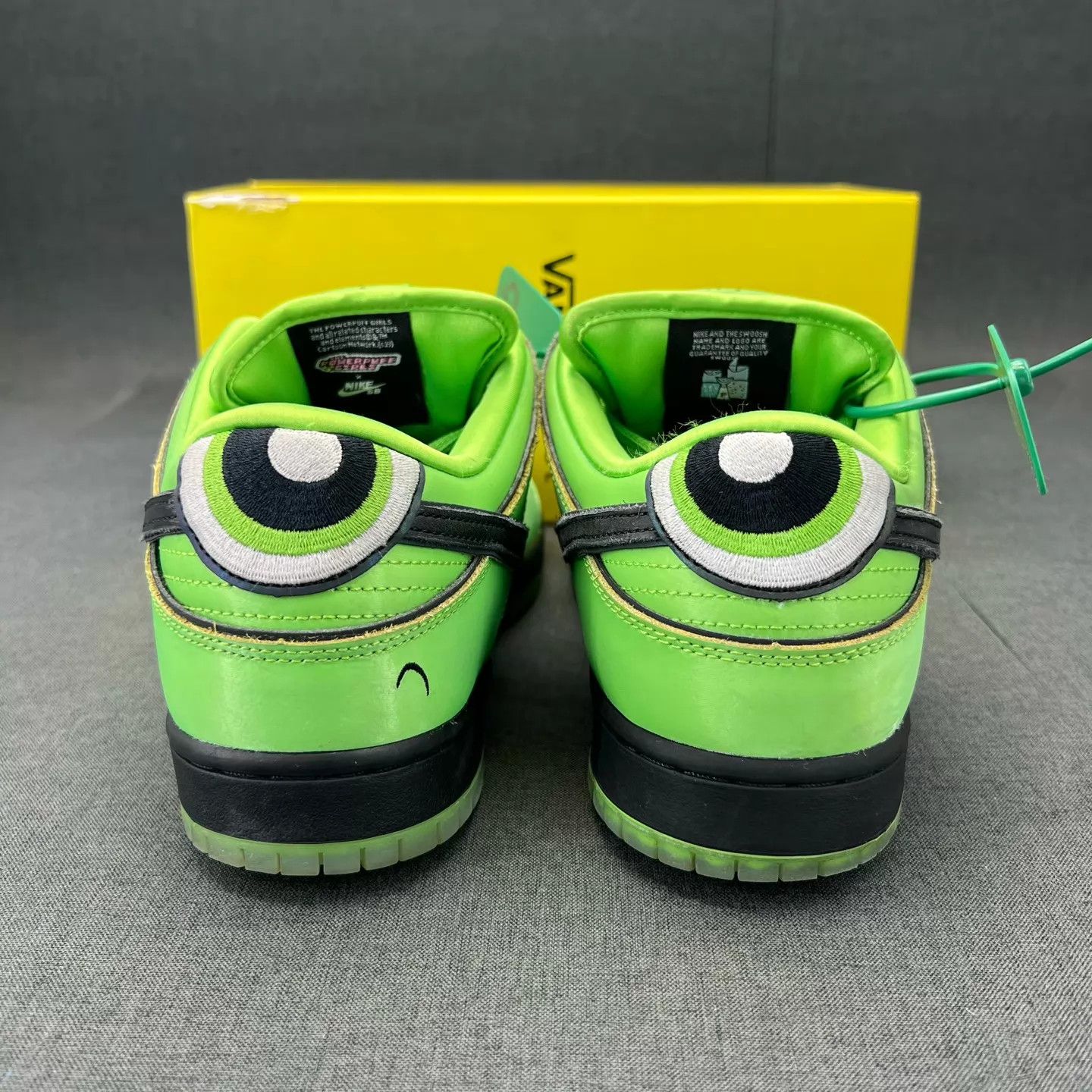 Nike Nike Dunk SB Powerpuff Girls Green 43 (New, Box) Size US 10 / EU 43 - 6 Thumbnail