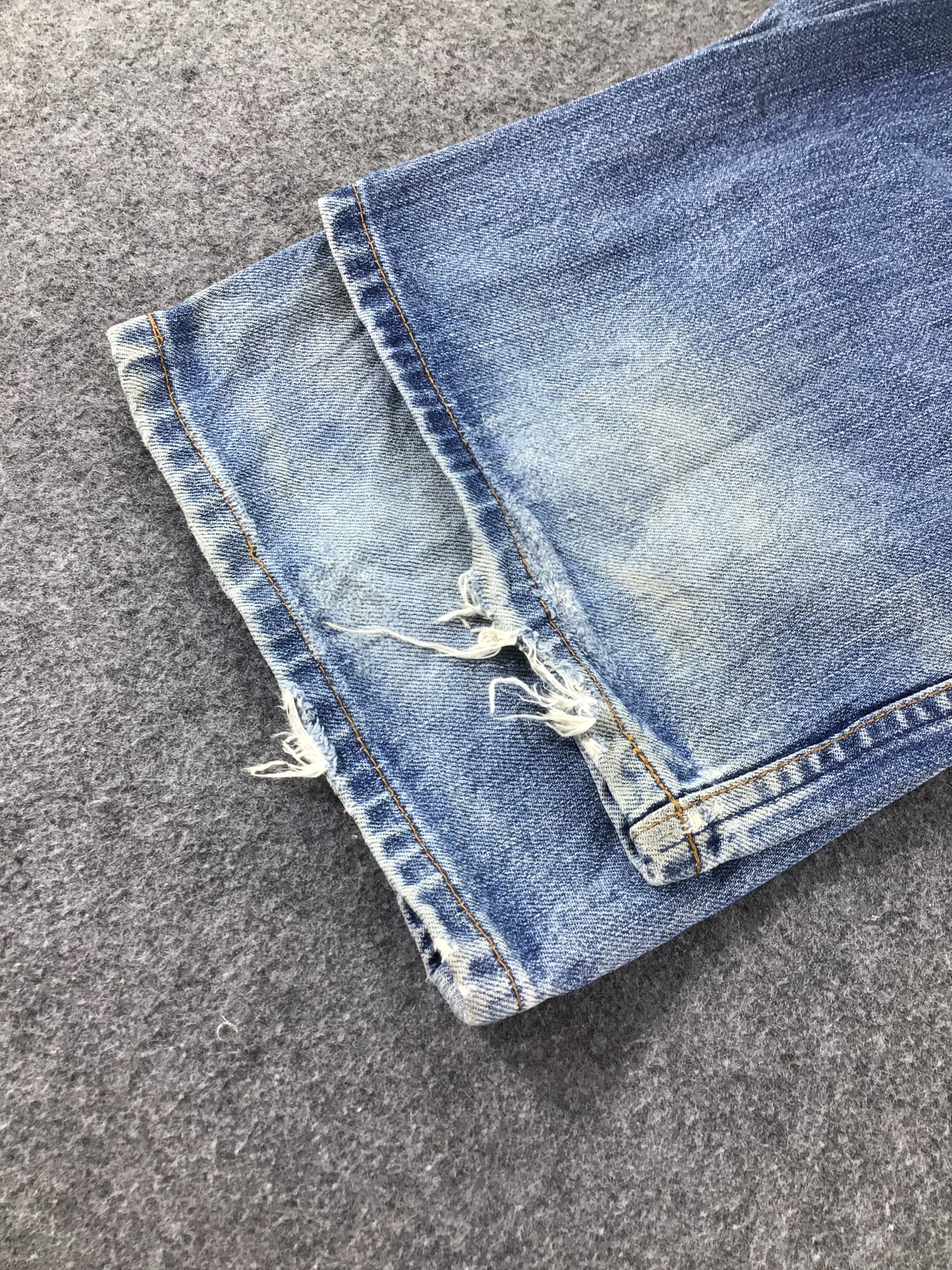 Levi's Vintage Levis 512 Jeans Faded Blue Denim KJ024 Size US 34 / EU 50 - 6 Thumbnail