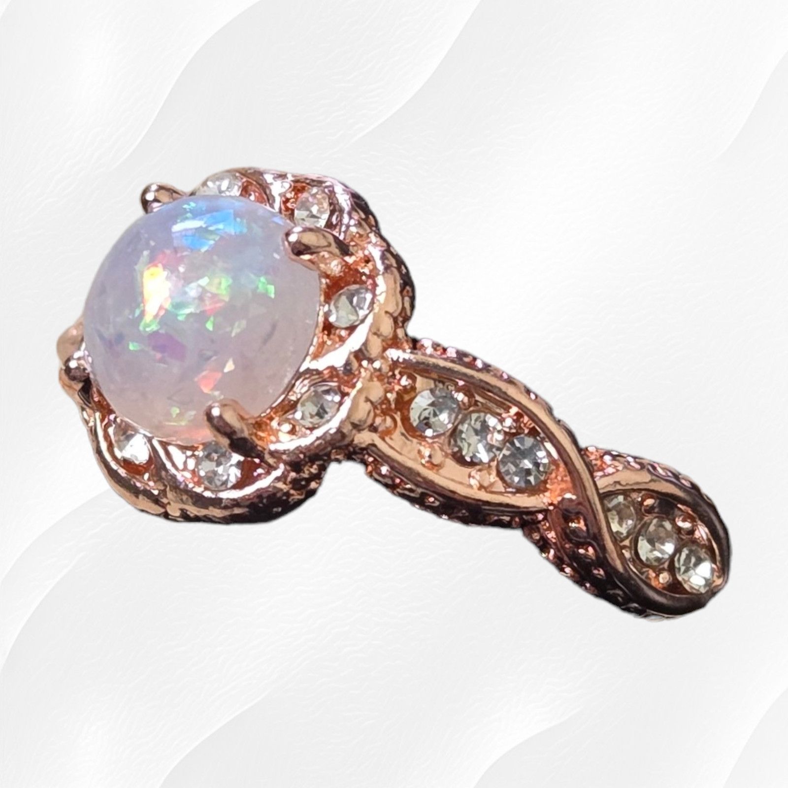 Other Opal Rose Golden Twisted Band Fashion Ring Size 8 Size ONE SIZE - 1 Thumbnail
