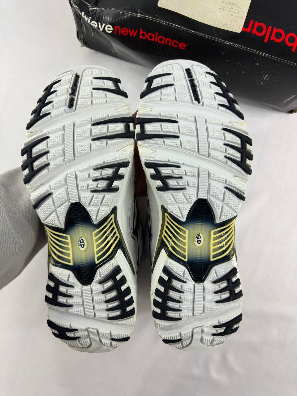 New Balance Vintage New Balance 80 Sneakers MX80P1 Y2K Size US 12 / EU 45 - 9 Thumbnail