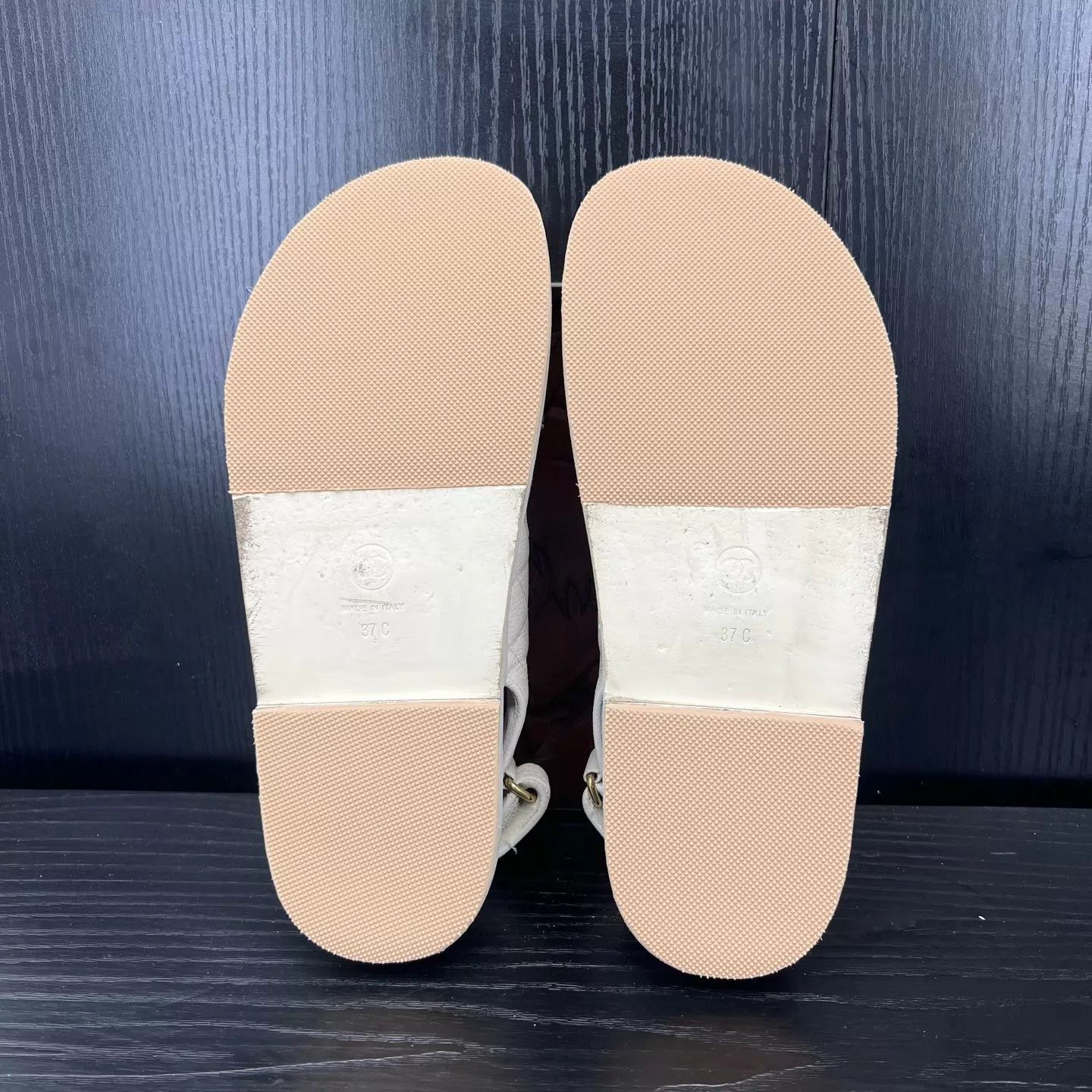 Chanel Chanel Cream Velcro Sandals 37 Size US 6.5 / IT 36.5 - 5 Thumbnail