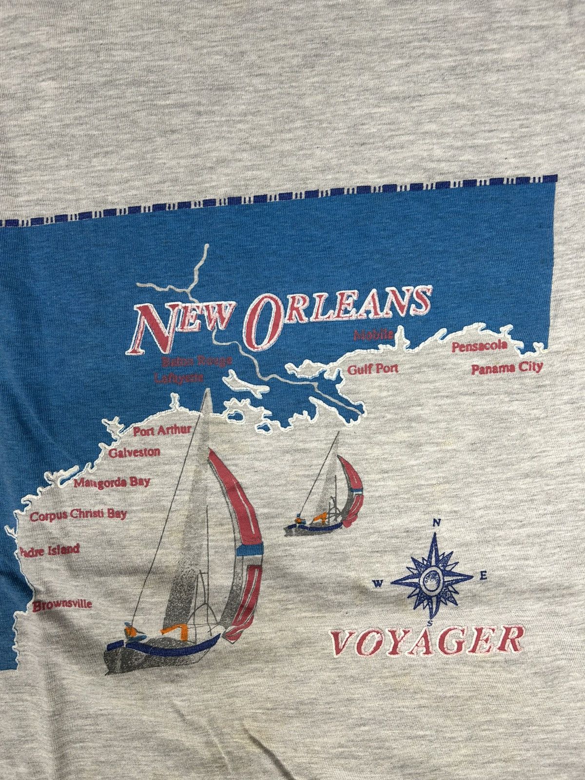 Japanese Brand × Vintage Crazy Vintage 90s Essential Grey New Orleans Graphic T-Shirt Size US L / EU 52-54 / 3 - 2 Thumbnail