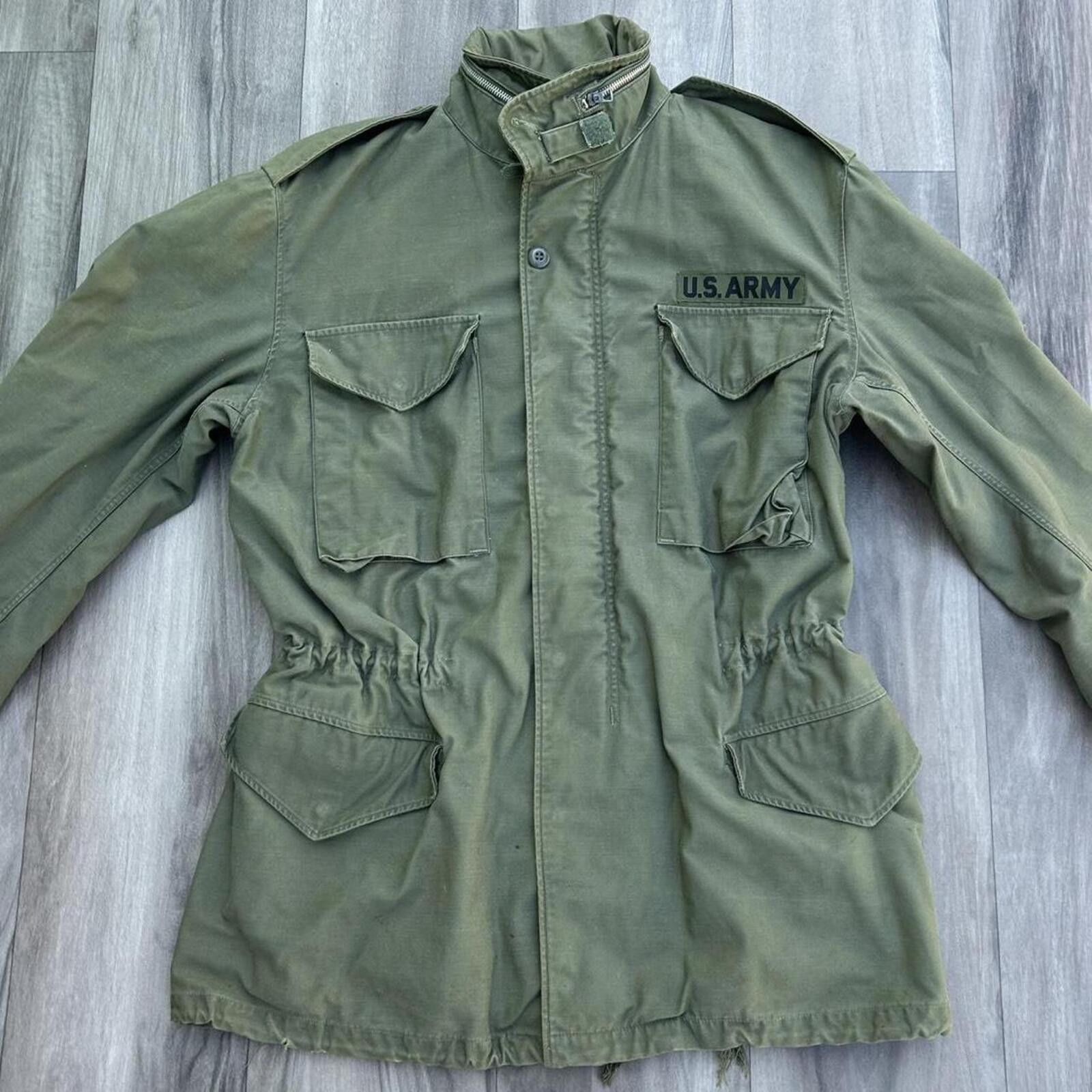 Other Vintage U.S. Army M-1965 field jacket size M Size US M / EU 48-50 / 2 - 3 Thumbnail