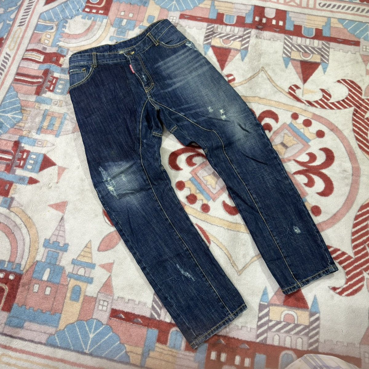 Dsquared2 Dsquared2 Italy Distressed Denim Mod 74 LA 264 - Size 36 Size US 36 / EU 52 - 2 Thumbnail