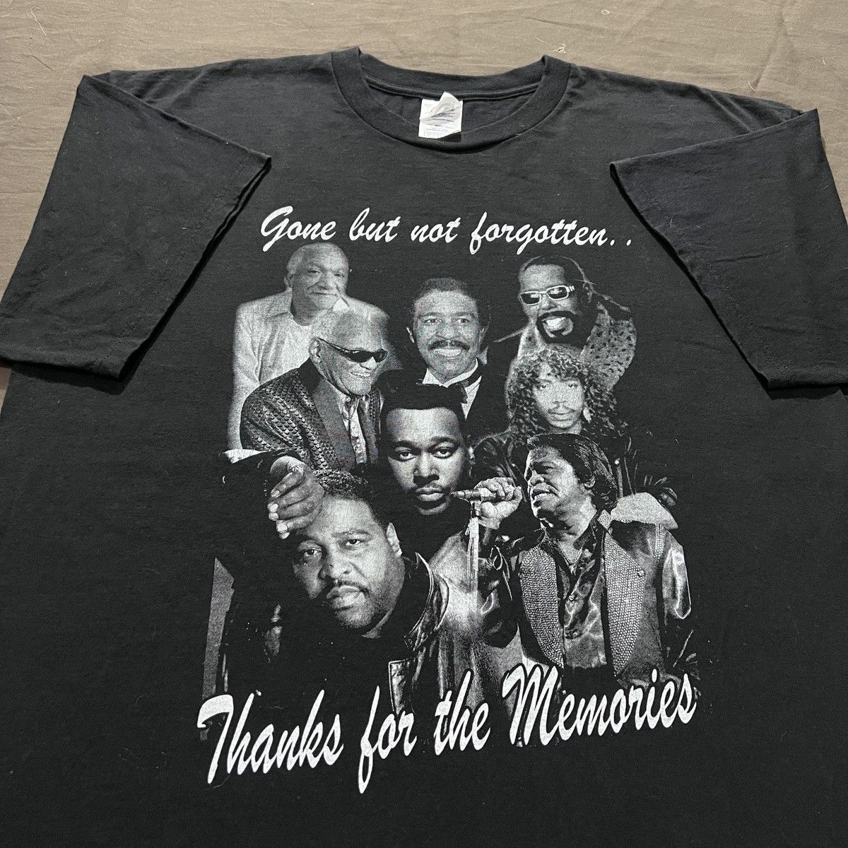 Vintage Vintage Y2K Gone But Not Forgotten Rap Tee R&B Soul Funk XL Size US XL / EU 56 / 4 - 1 Thumbnail