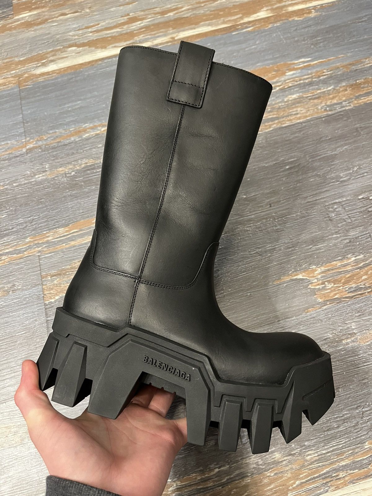 Balenciaga Bulldozer Chelsea ankle boots - Black