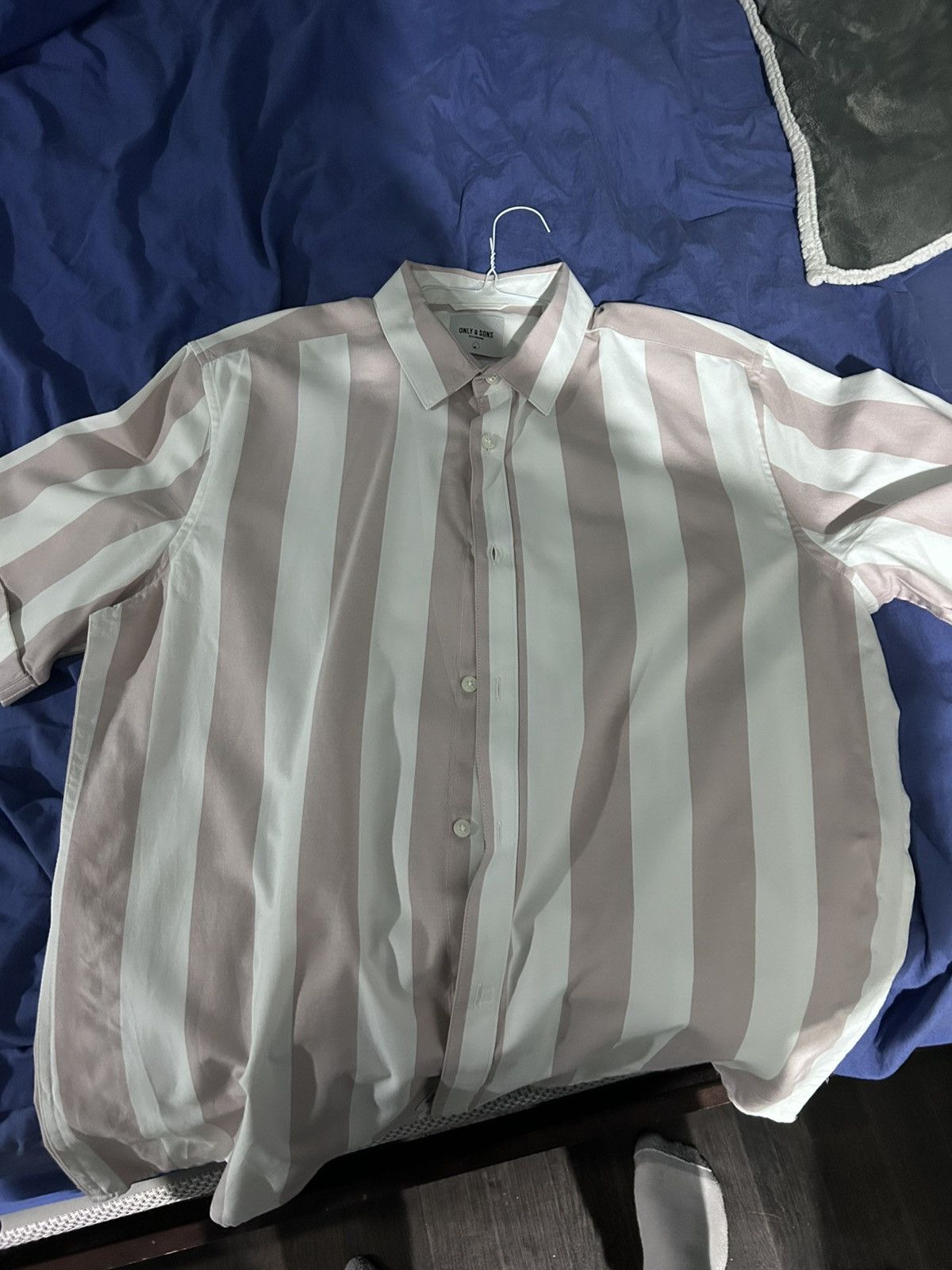 ONLY & SONS Only & Sons Striped Short Sleeve Shirt – Blush Pink & White Size US XL / EU 56 / 4 - 1 Thumbnail