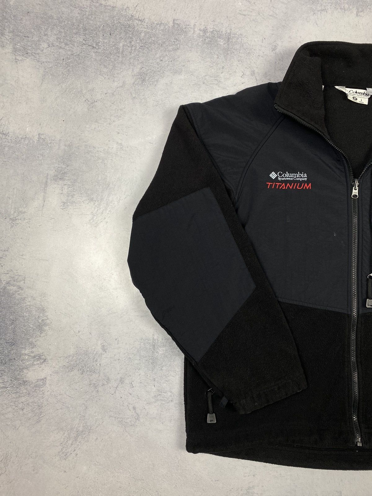 Columbia Vintage Columbia Titanium Full Zip Fleece Jacket Gorpcore Size US L / EU 52-54 / 3 - 3 Thumbnail