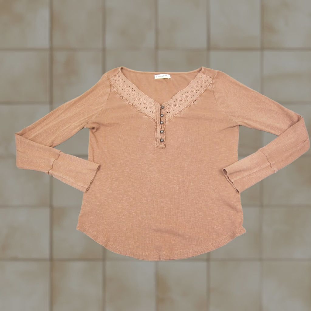 Lucky Brand Lucky Brand Shirt Womens Large Brown V-Neck Henley Lace Trim Top Size L / US 10 / IT 46 - 1 Thumbnail