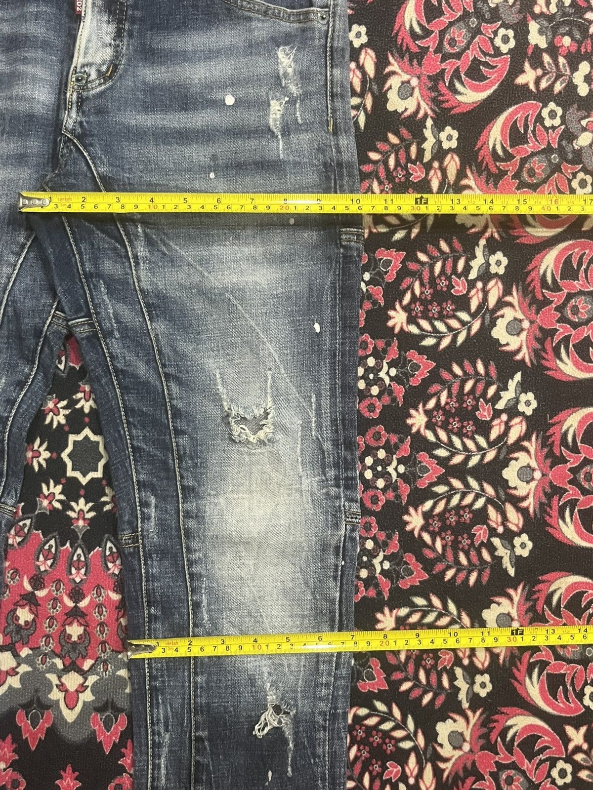 Dsquared2 Dsquared2 Blue Denim Slim Fit Paint Splatter Distressed Jean Size US 29 - 17 Thumbnail