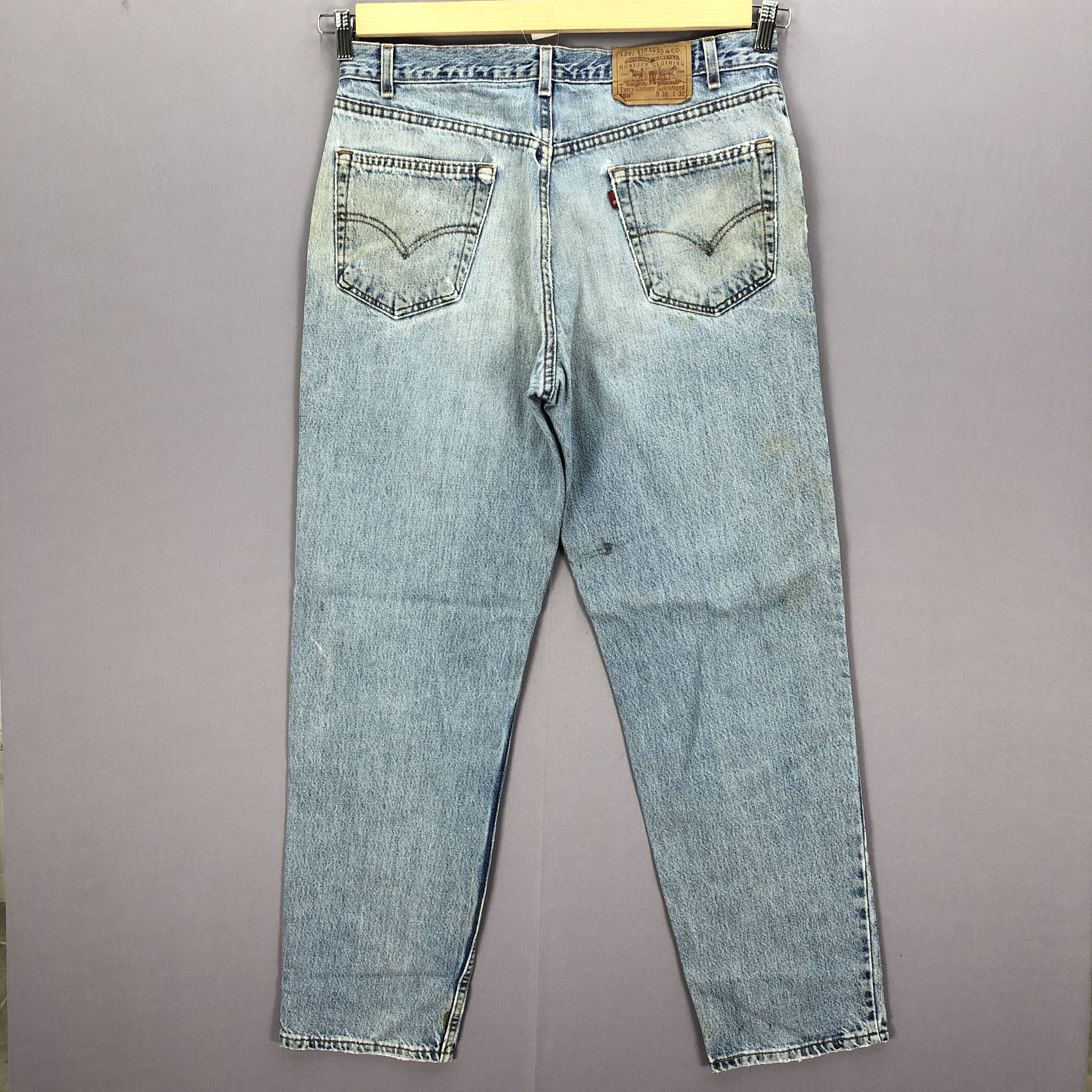 Levi's Vintage Levis 550 Light Wash Jeans Distressed Levi's Denim Size US 32 / EU 48 - 2 Thumbnail