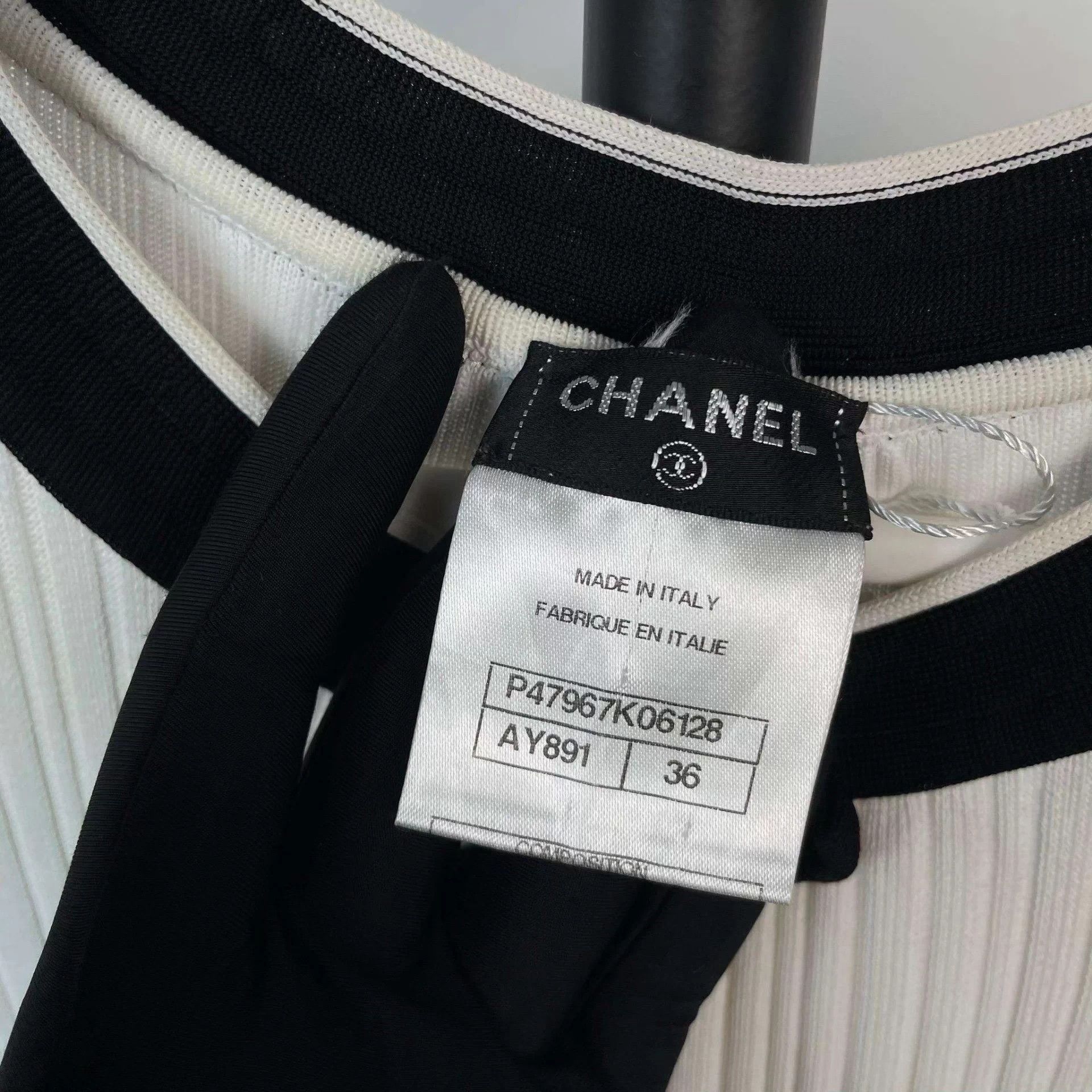 Chanel Chanel black and white bow knit dress 36 Size XS / US 0-2 / IT 36-38 - 4 Thumbnail
