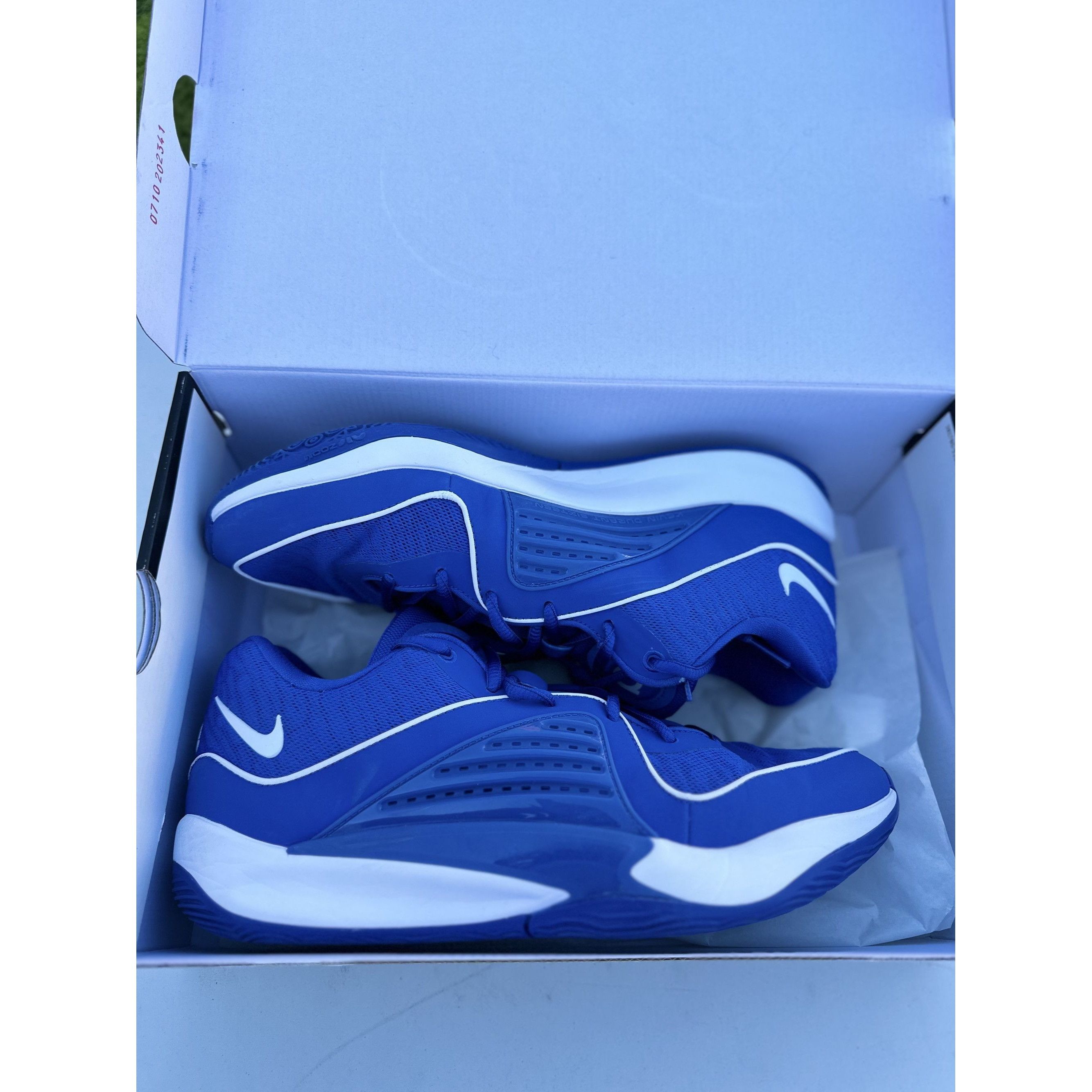 Nike KD16 TB Basketball Shoes (Size 10.5 Mens, 12 Womens) Size US 10.5 / EU 43-44 - 2 Thumbnail