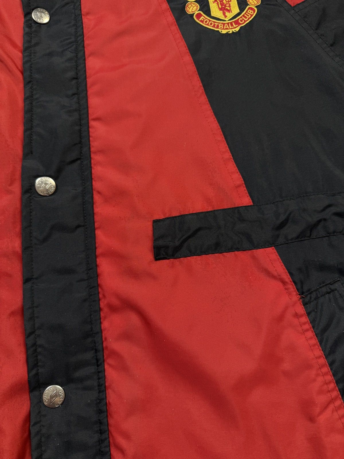 Umbro Vintage Umbro Manchester United Jacket Football soccer Size US M / EU 48-50 / 2 - 24 Thumbnail