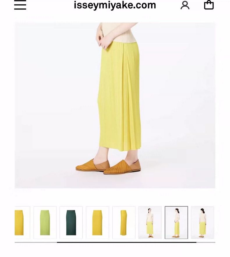 Issey Miyake Issey Miyake size:4 Lemon yellow side slightly slit pleate Size 23" - 4 Thumbnail