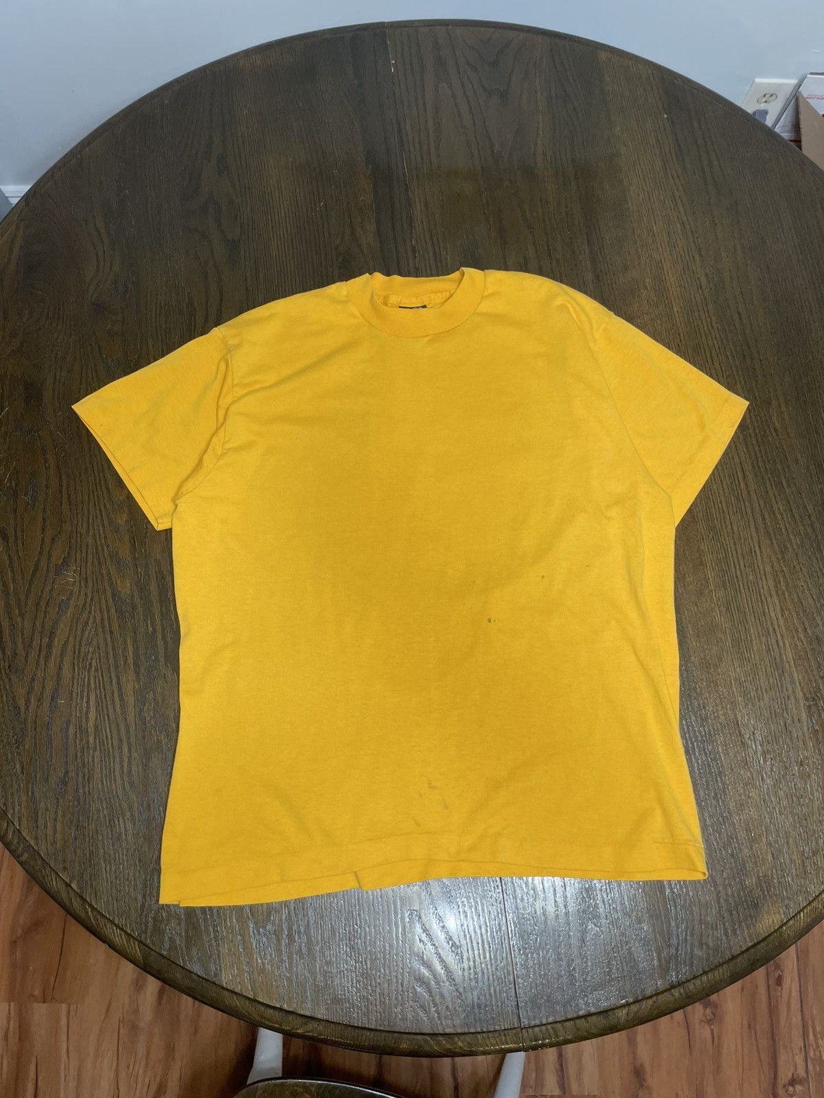 Vintage Suns and Buns Single Stitch T-shirt Size US XL / EU 56 / 4 - 3 Thumbnail