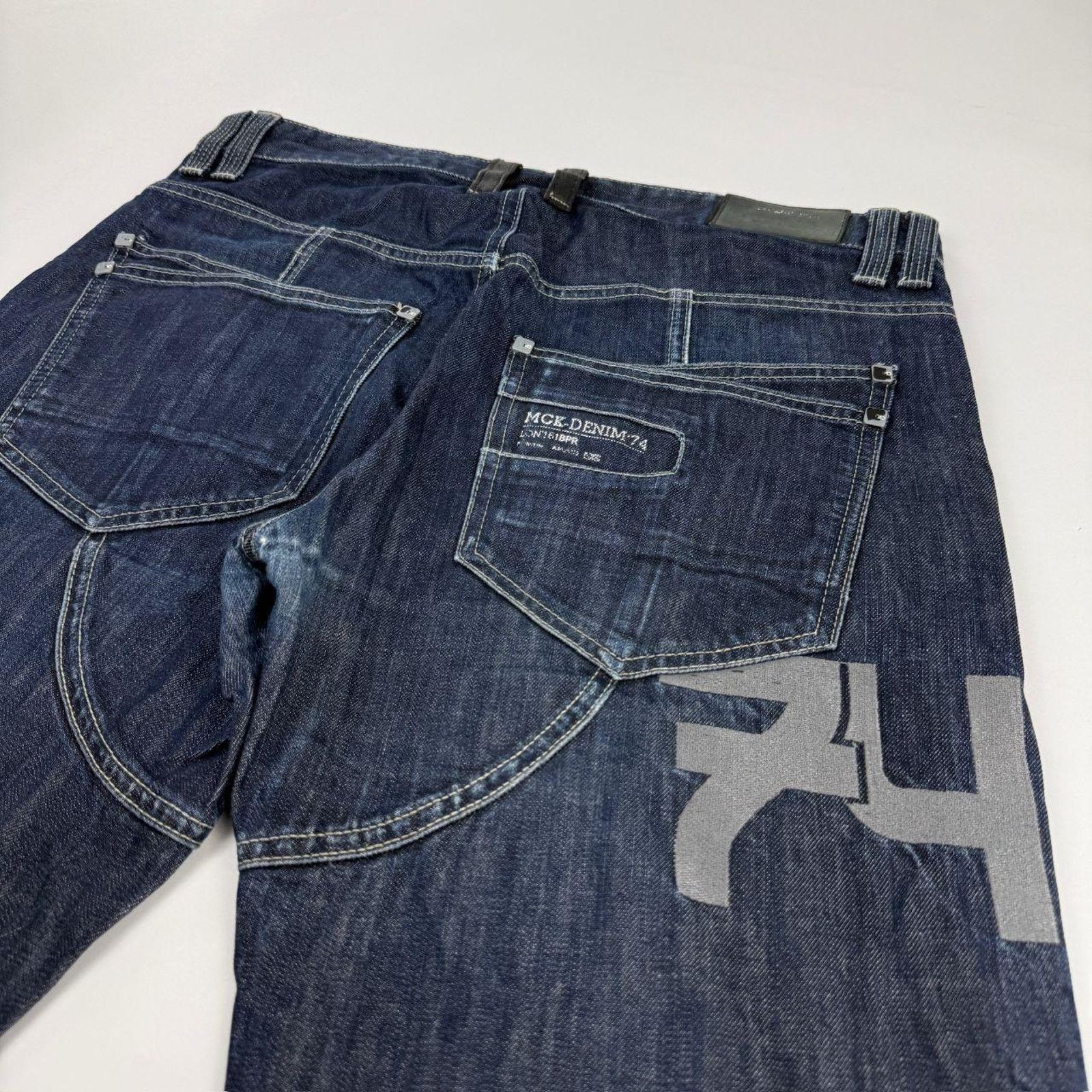 Vintage grunge dark wash distressed y2k baggy archive jeans