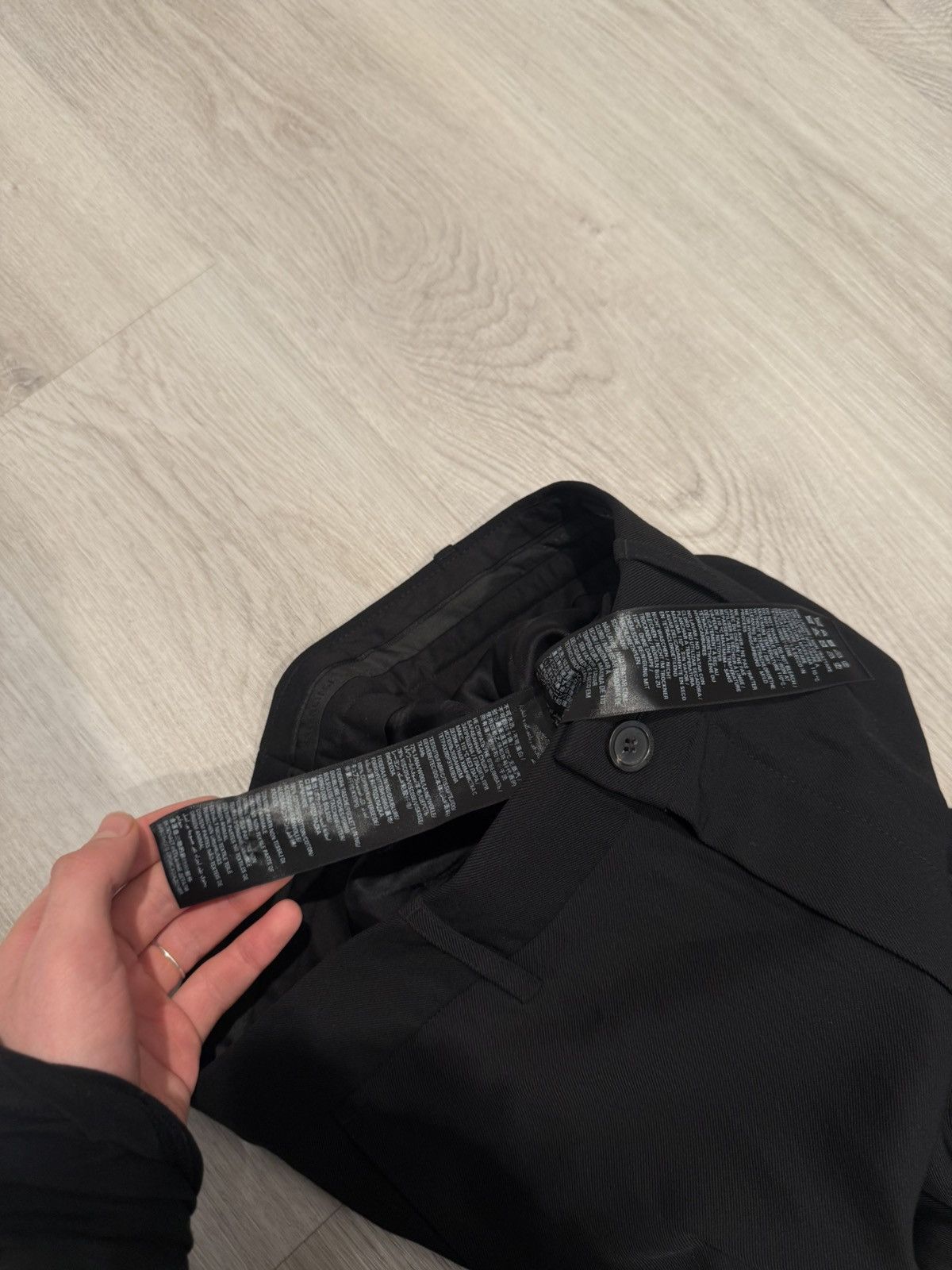 Balenciaga f/w 2022 nwt low crotch dress pants!! Size US 28 / EU 44 - 7 Thumbnail