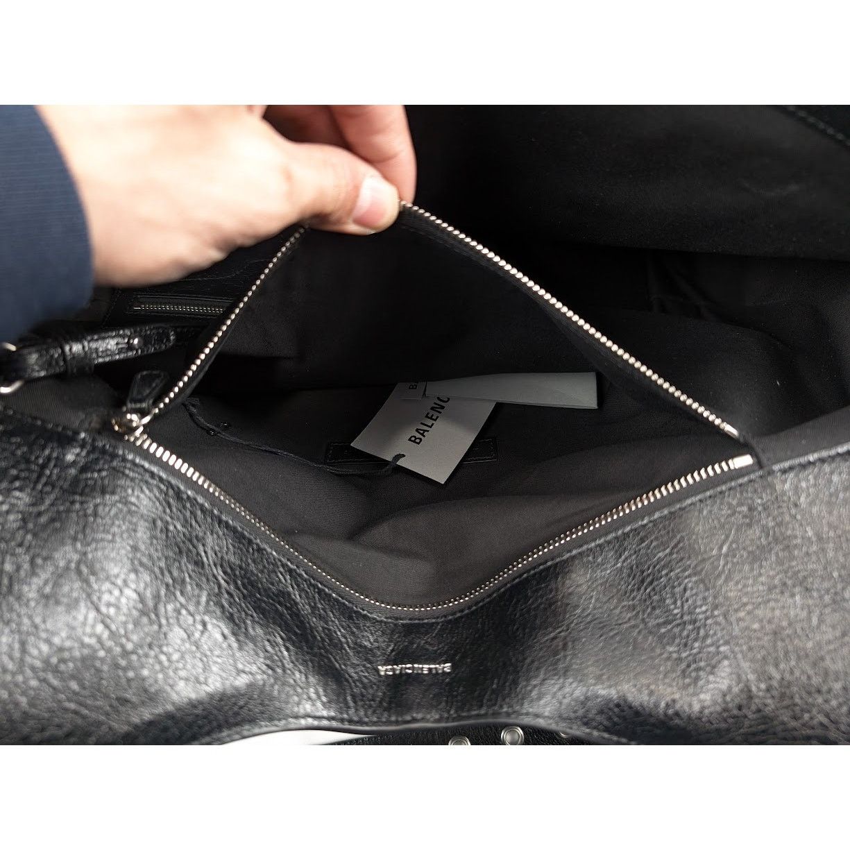 Balenciaga o1rshd1 / DUP/ Q:3 / Size: OS / Le Cagole Carry All Tote Bag Size ONE SIZE - 17 Thumbnail
