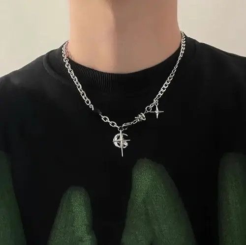Other Cross Chrome Crescent Moon Chain Silver Goth Vibe Necklace Size ONE SIZE - 4 Thumbnail