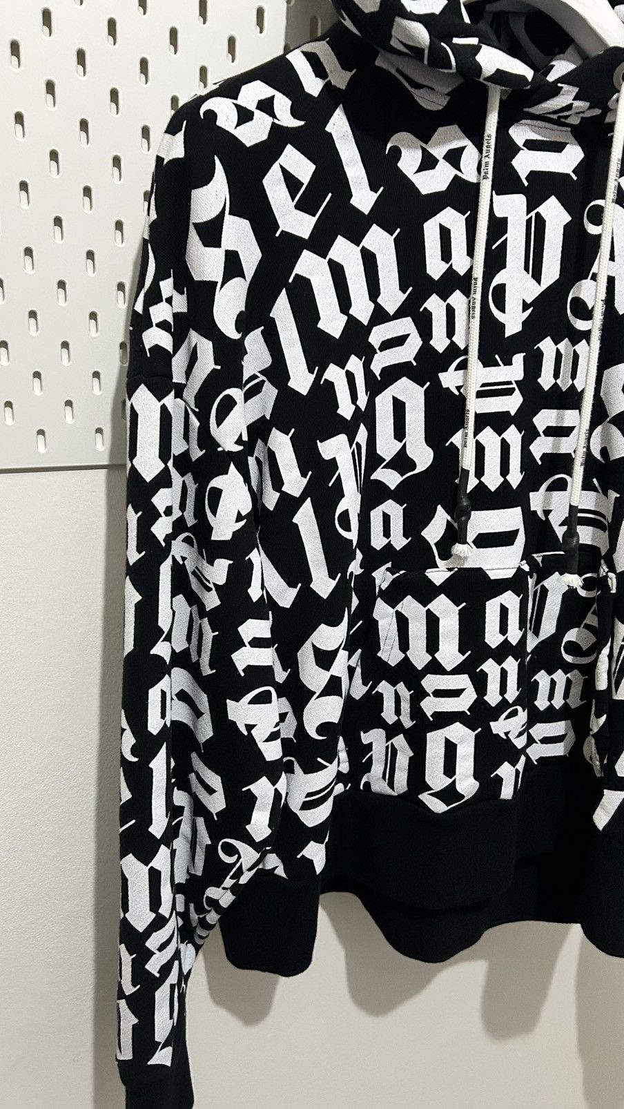 Palm Angels Palm Angels Oversized Monogram Hoodie Men’s Hoodie Size US S / EU 44-46 / 1 - 3 Thumbnail