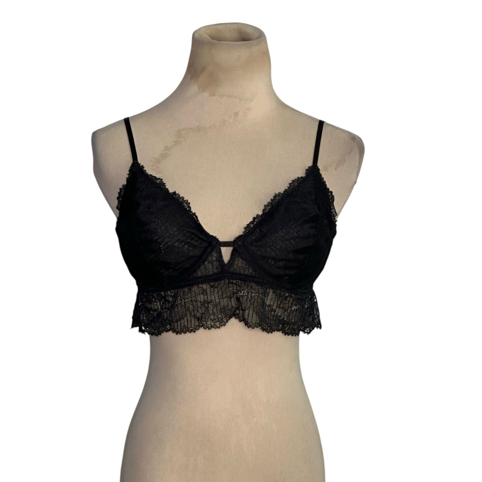 Free People Free People Intimately black lace underwire bra size Medium Size M / US 6-8 / IT 42-44 - 8 Thumbnail