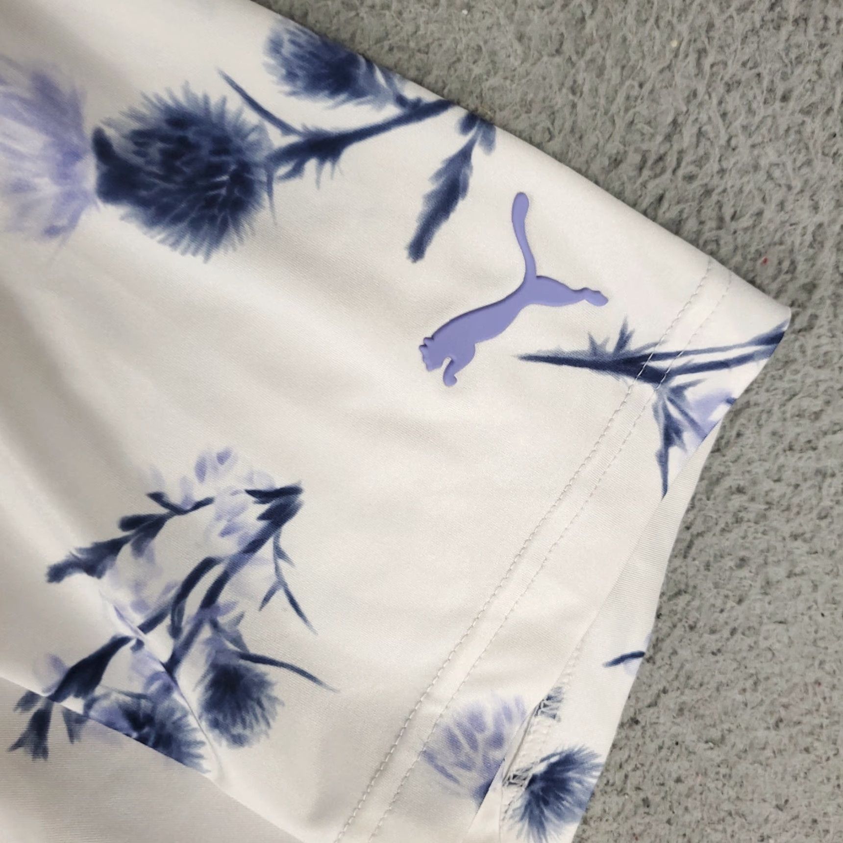 Puma Puma Polo Shirt Mens XL White Blue Floral Golf Casual Short Sleeve Polo Shirt Men XL White Blue Floral Size US XL / EU 56 / 4 - 3 Thumbnail
