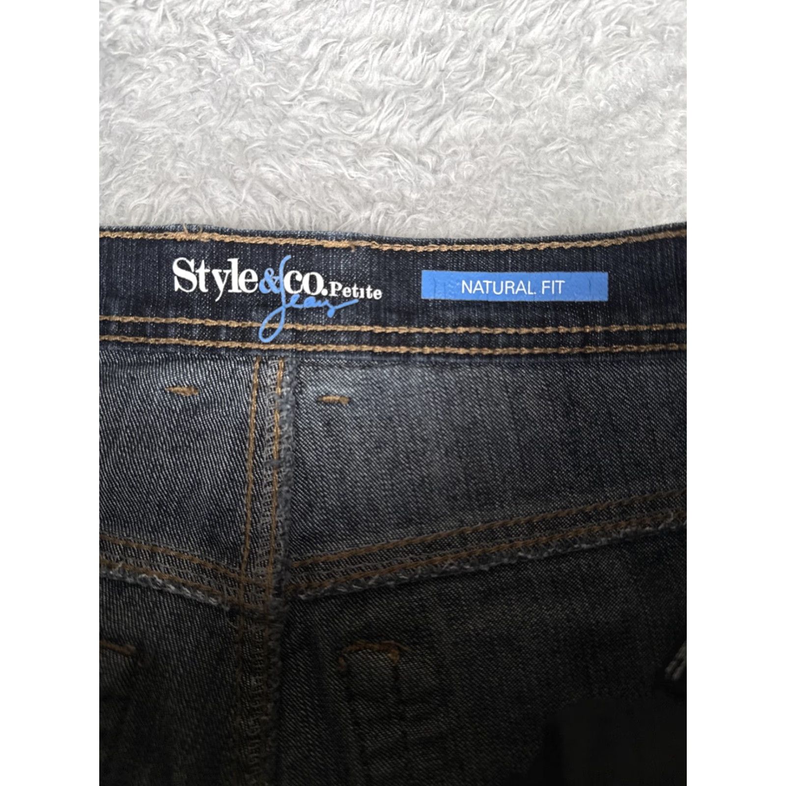 Style & Co Style & Co Petite Jeans Womens 6P Blue Dark Wash Natural Fit Five Pocket Zip Fly Size 28" / US 6 / IT 42 - 6 Thumbnail