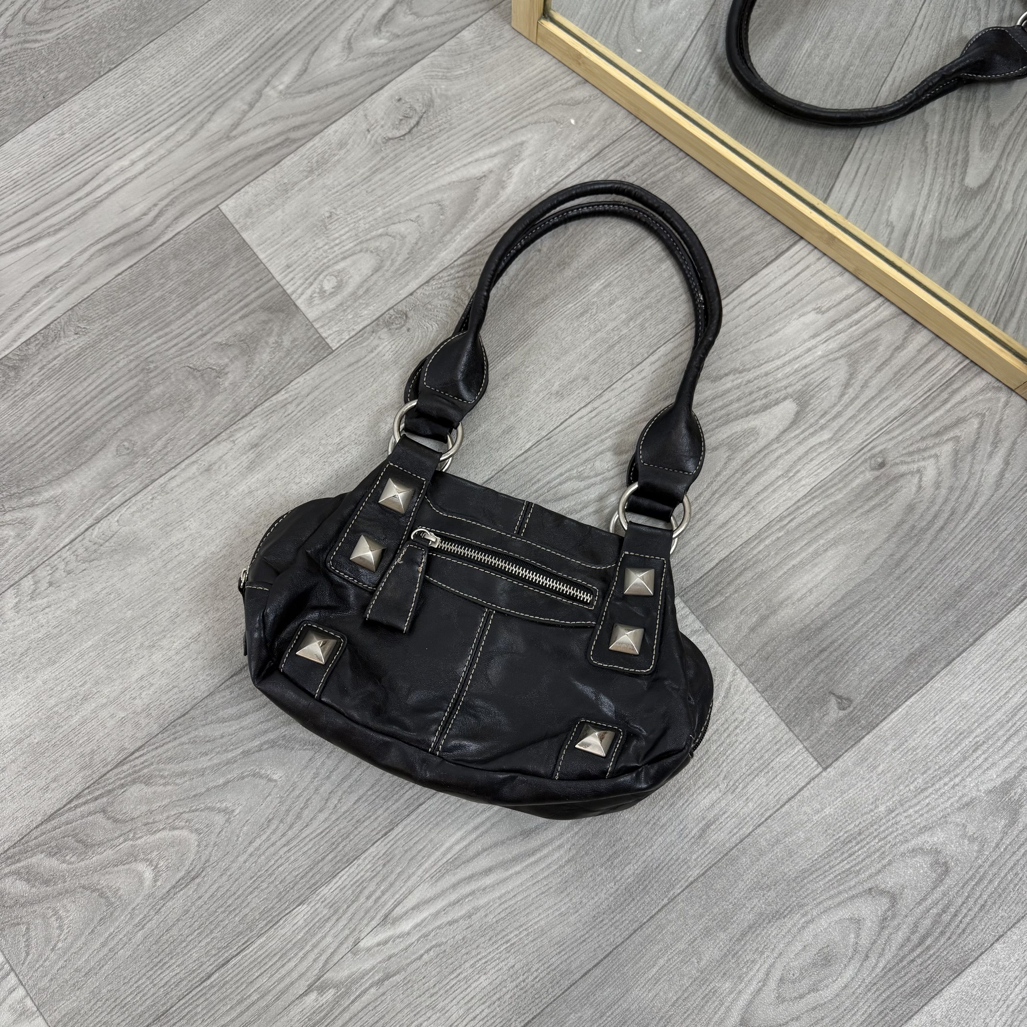 Vintage Vintage Y2K Avantgarde Black Shoulder Handle Bag Size ONE SIZE - 4 Thumbnail
