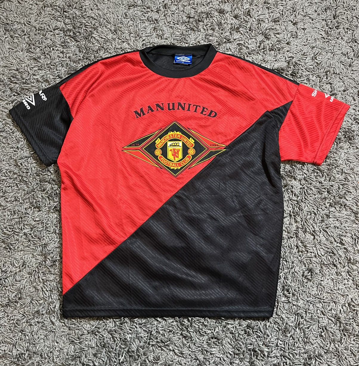 Umbro MANCHESTER UNITED RED DEVILS 1994/96 UMBRO SOCCER JERSEY Size US XL / EU 56 / 4 - 1 Thumbnail