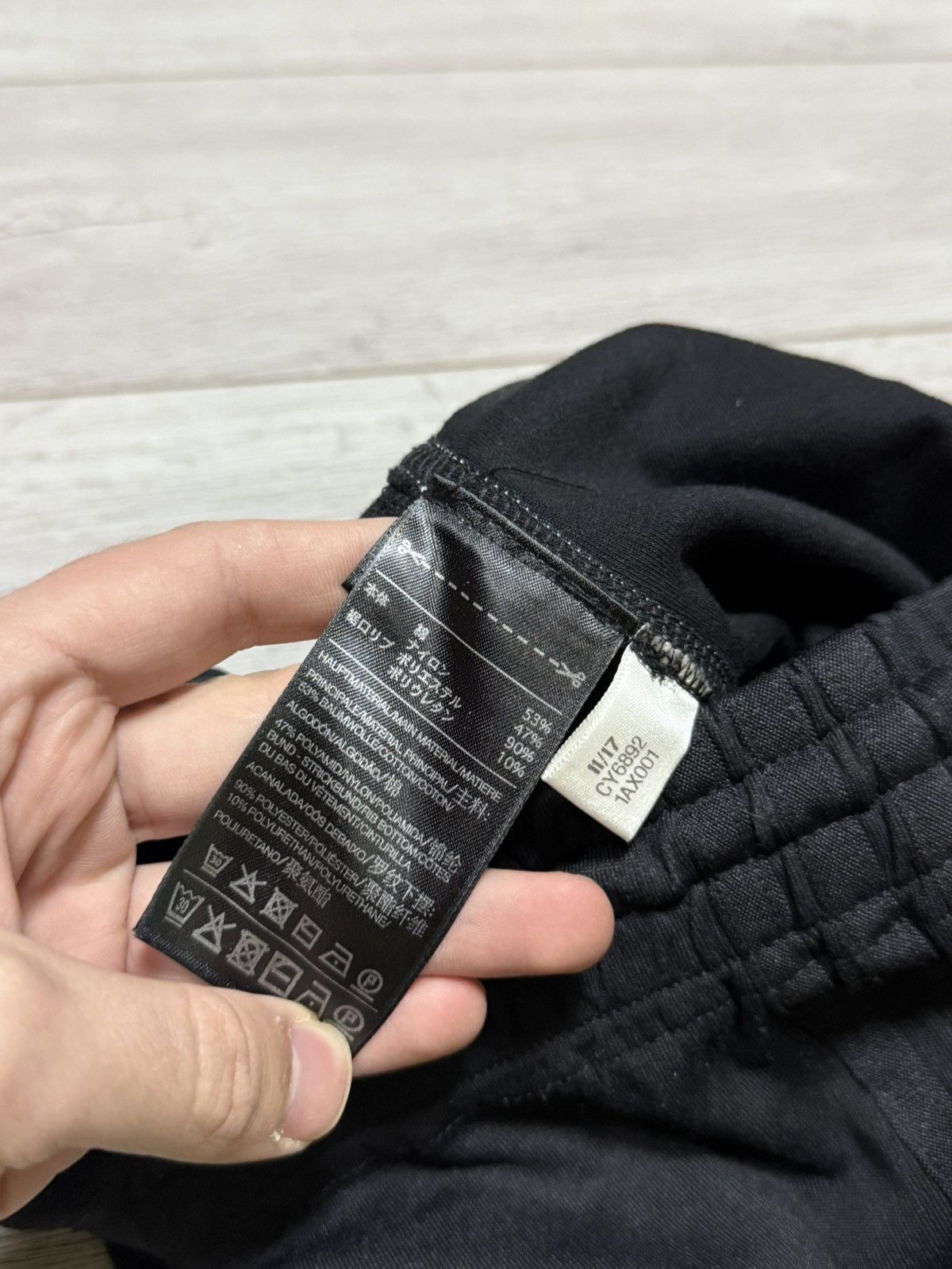 Y-3 Y-3 wide cropped stripes pants pocket logo Size US 32 / EU 48 - 6 Thumbnail