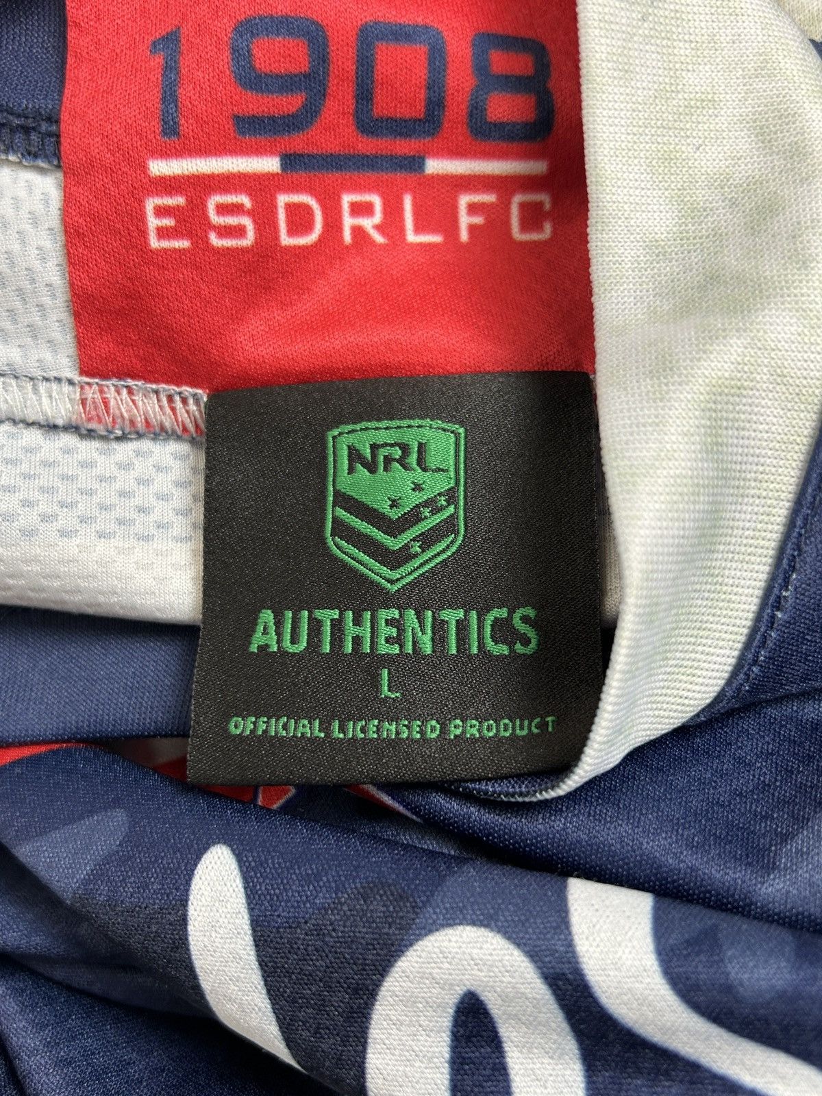 Other Sydney Roosters NRL Isc Rugby 2020/21 Retro Jersey Size L Size US L / EU 52-54 / 3 - 10 Thumbnail