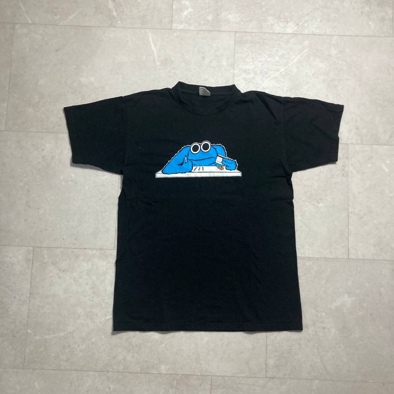 Arts & Science Vintage Sesame Street Cookie Monster Sniffing Tee Size US M / EU 48-50 / 2 - 1 Thumbnail