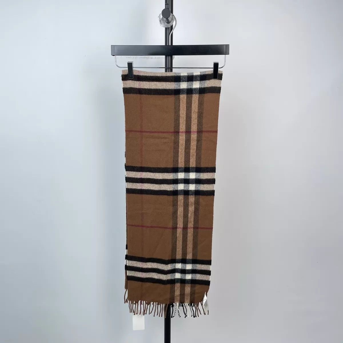 Burberry Burberry Brown 168x30 Scarf Size ONE SIZE - 2 Thumbnail