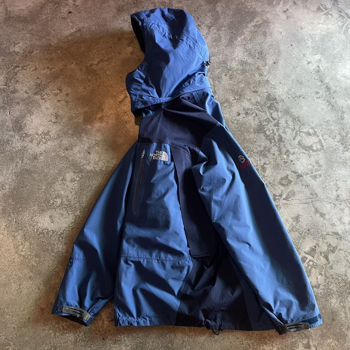 The North Face The North Face Goretex Jacket Size US L / EU 52-54 / 3 - 1 Thumbnail