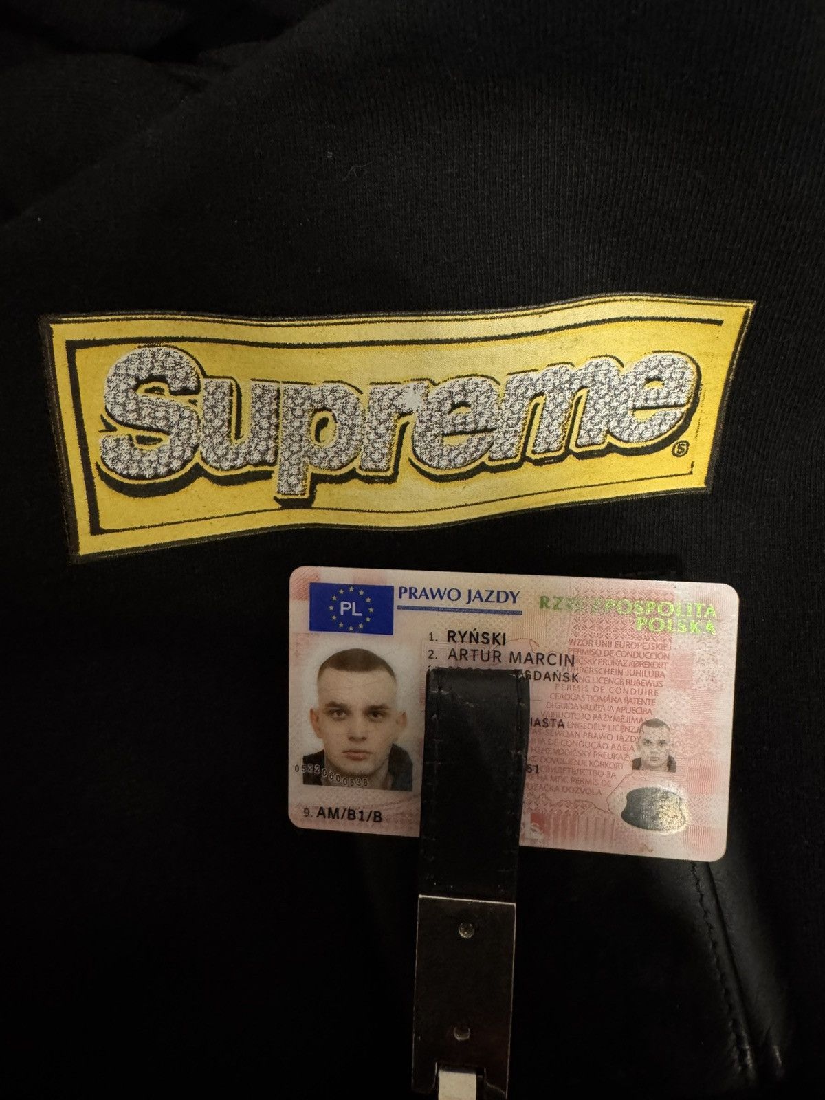 Supreme Supreme Bling Box Logo size Medium Size US M / EU 48-50 / 2 - 2 Thumbnail