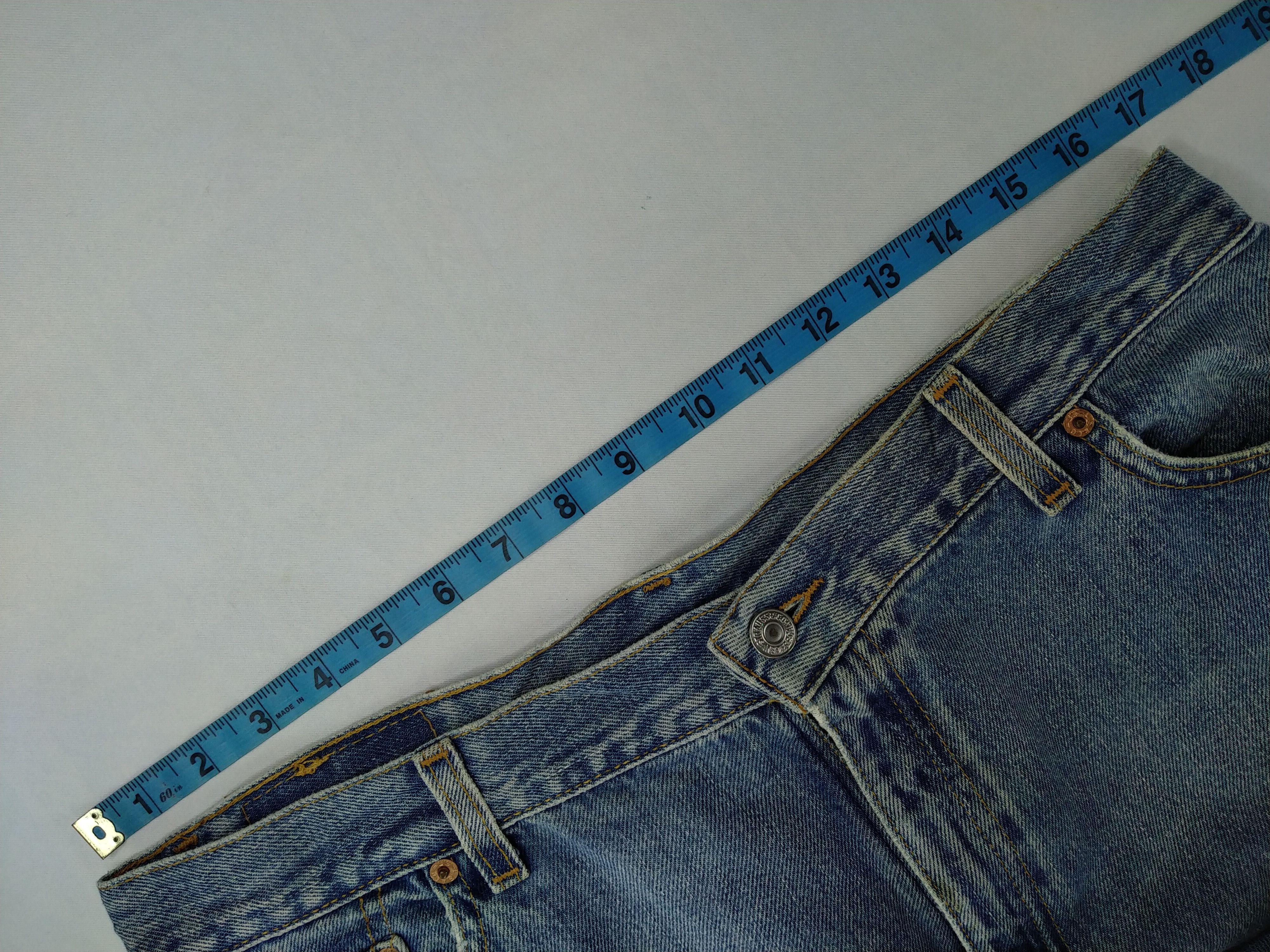 Levi's 90s Faded Blue Vintage Levi's 550 USA 34x29.5 Denim JN1031 Size US 34 / EU 50 - 5 Thumbnail