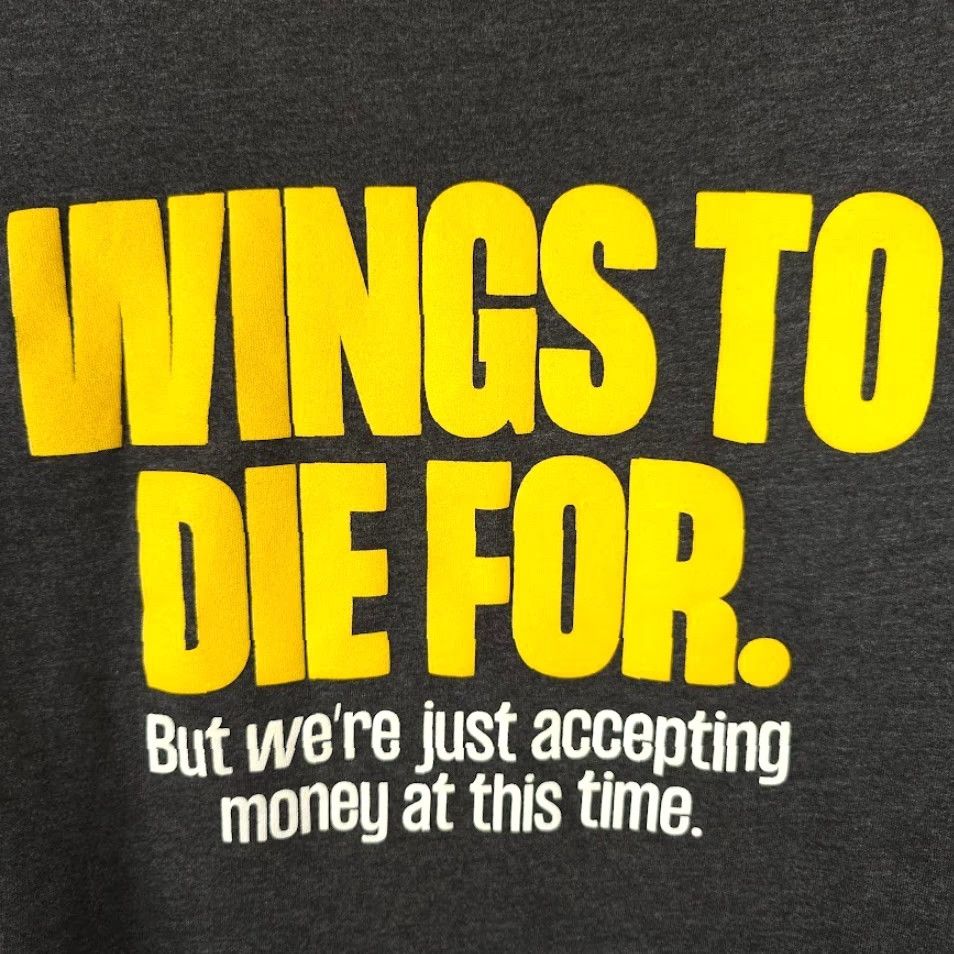 Vintage Buffalo Wild Wings T Shirt Mens Size Large Dark Gray Wings To Die For Snack Tee Shirt Size US L / EU 52-54 / 3 - 5 Thumbnail