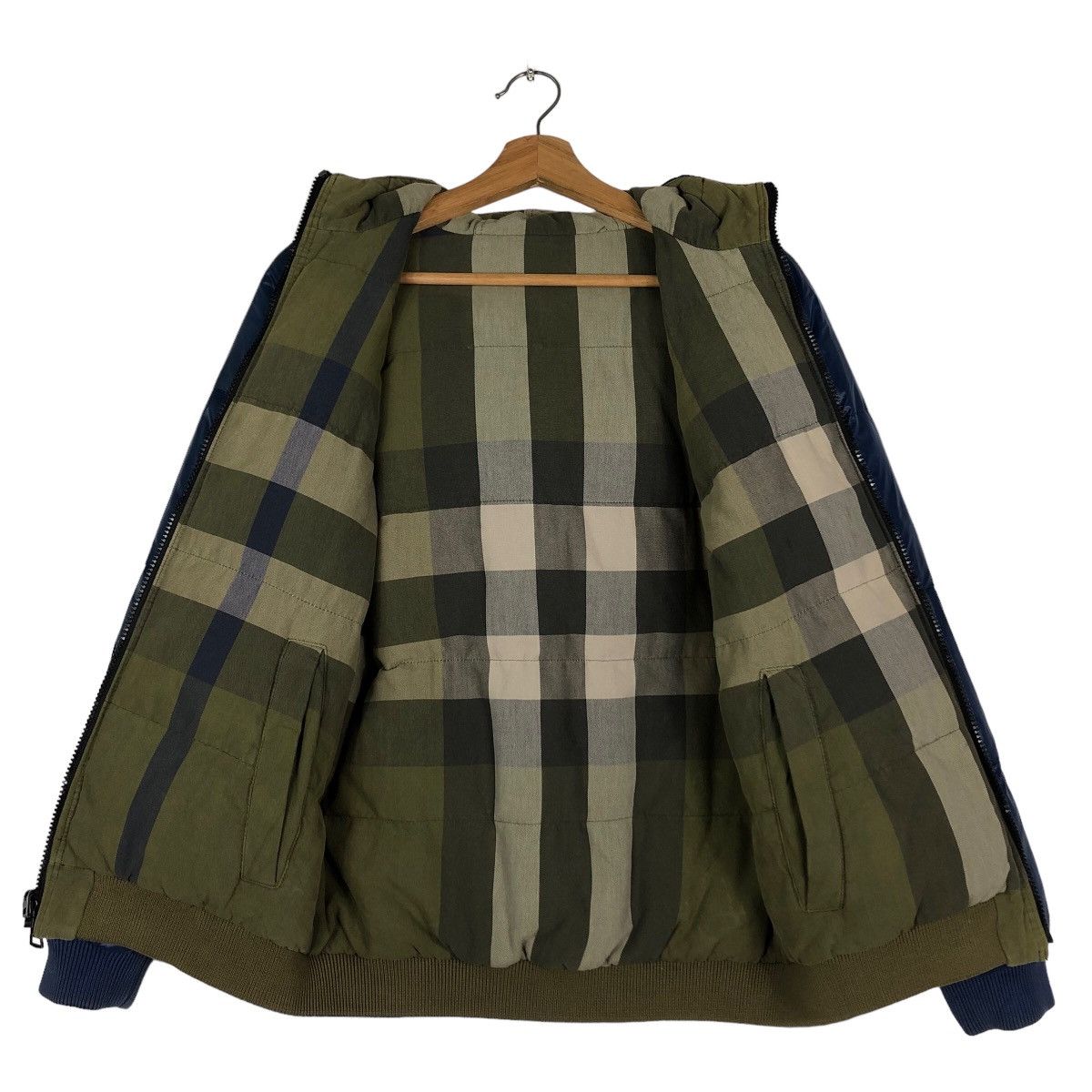 Burberry 🔥Vintage Reversible Puffer Down Jacket Burberry Children Size US M / EU 48-50 / 2 - 15 Thumbnail