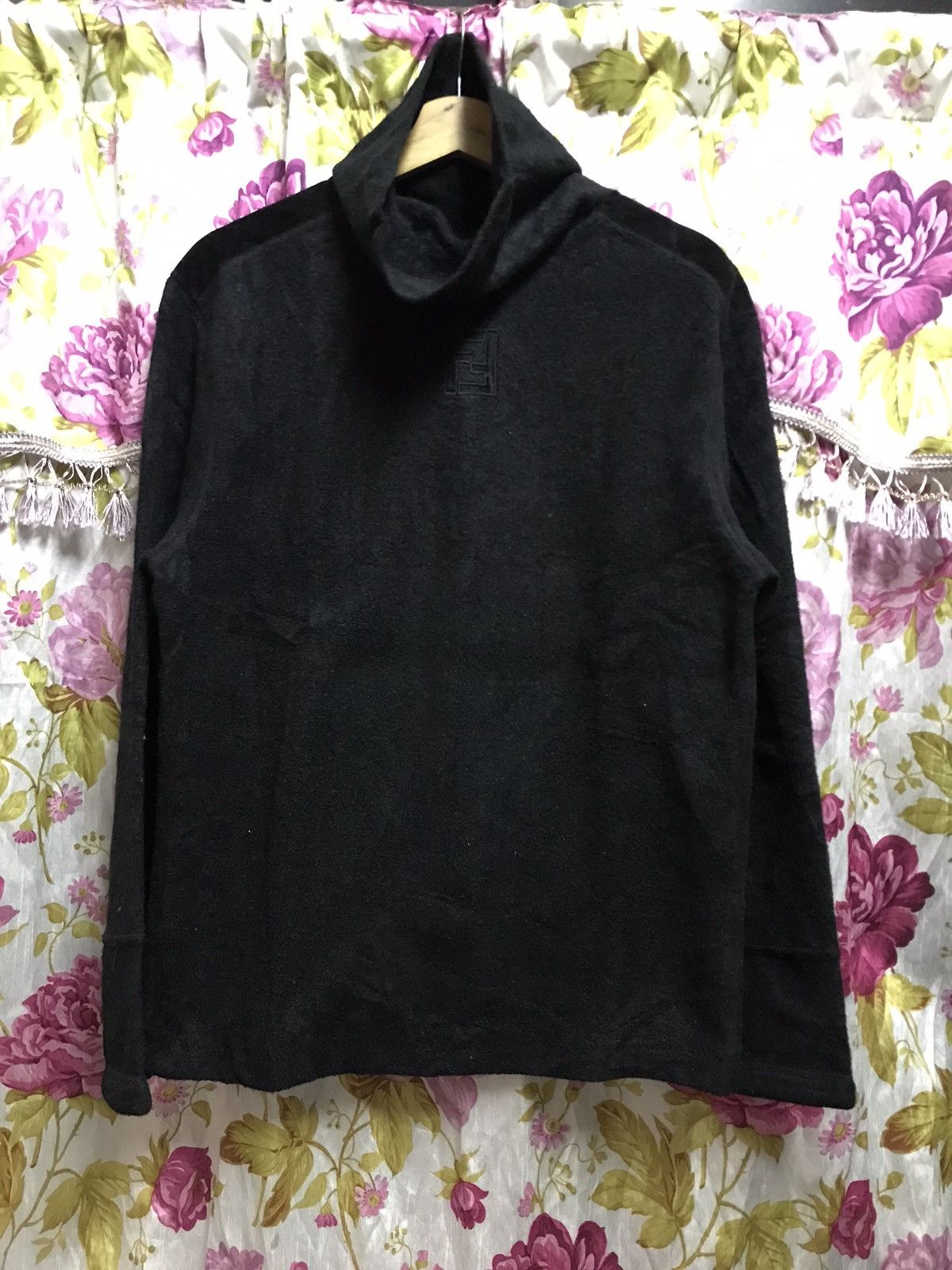 Fendi Authentic Fendi Pullover Size US M / EU 48-50 / 2 - 1 Thumbnail