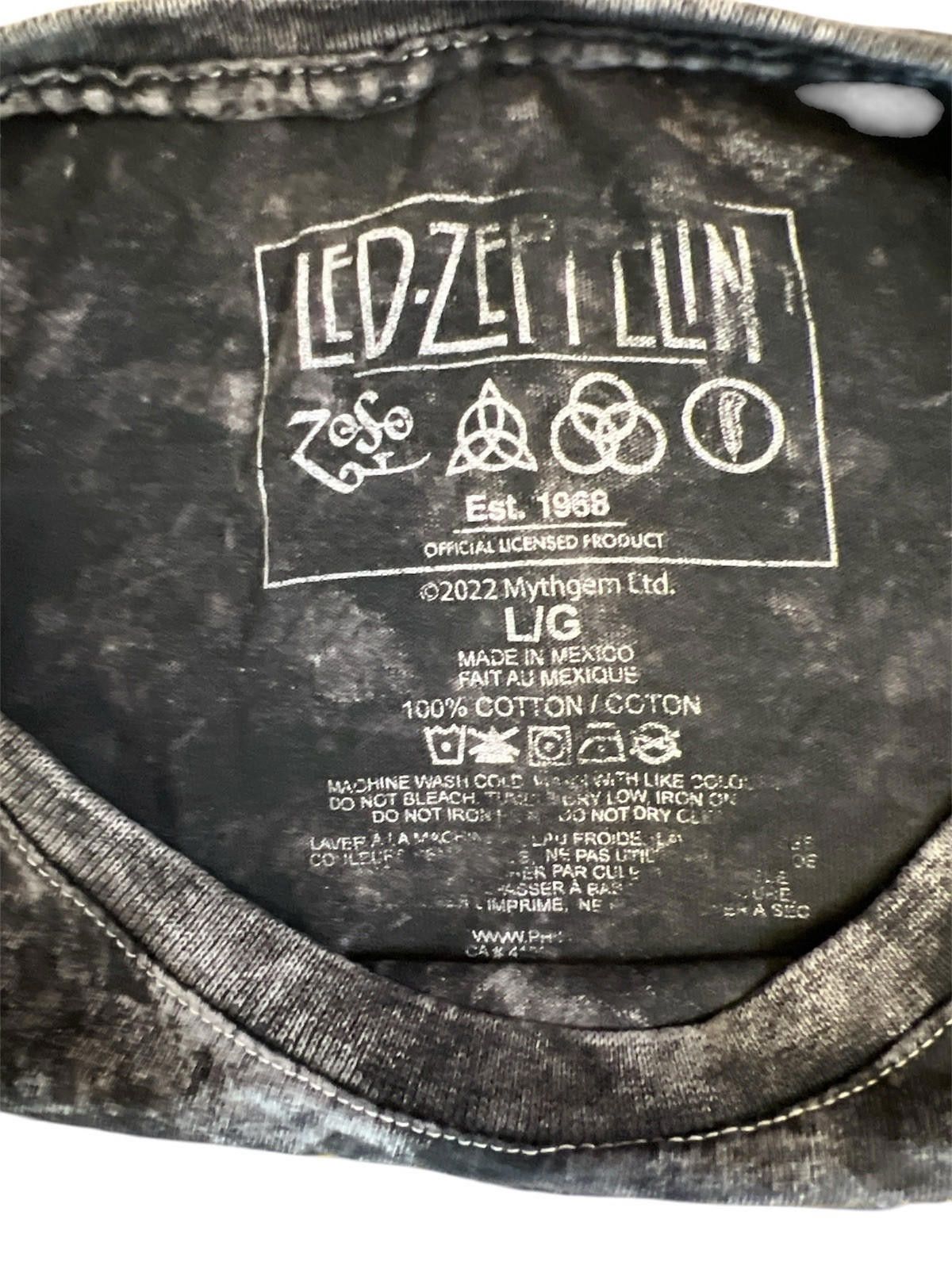 Designer Led Zeppelin L acid wash graphic band concert America 1977 Size L / US 10 / IT 46 - 2 Thumbnail