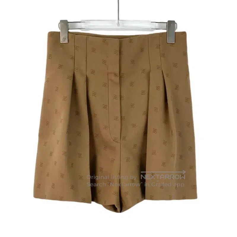 Fendi Fendi Beige Wool Women's Shorts . Size 28" / US 6 / IT 42 - 1 Thumbnail