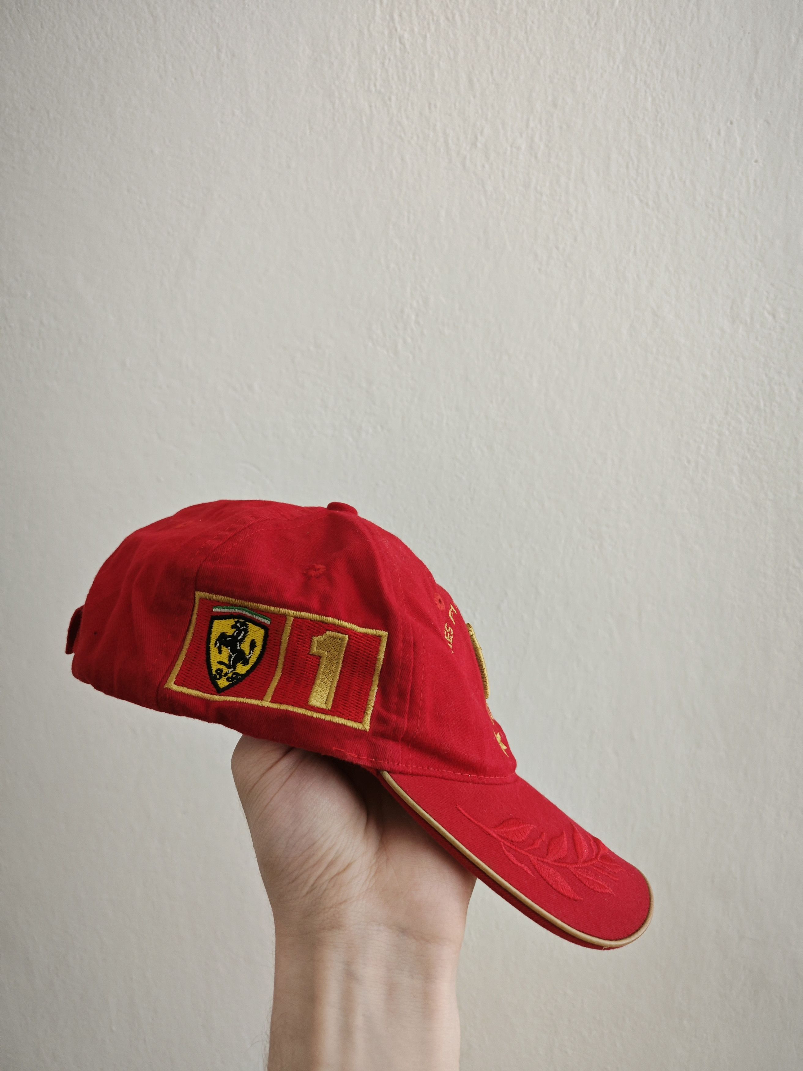 Vintage Michael Schumacher 2002 F1 world champion vintage cap Size ONE SIZE - 2 Thumbnail
